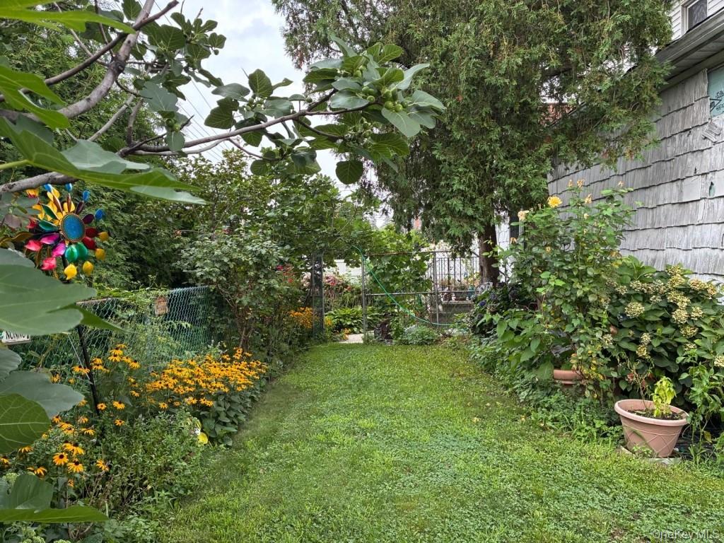 21432 40th Avenue – For Sale photo 32