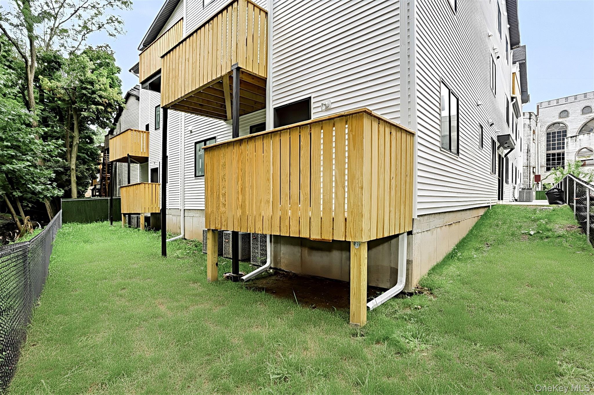 16 Phyllis Terrace, Unit 301 photo 28