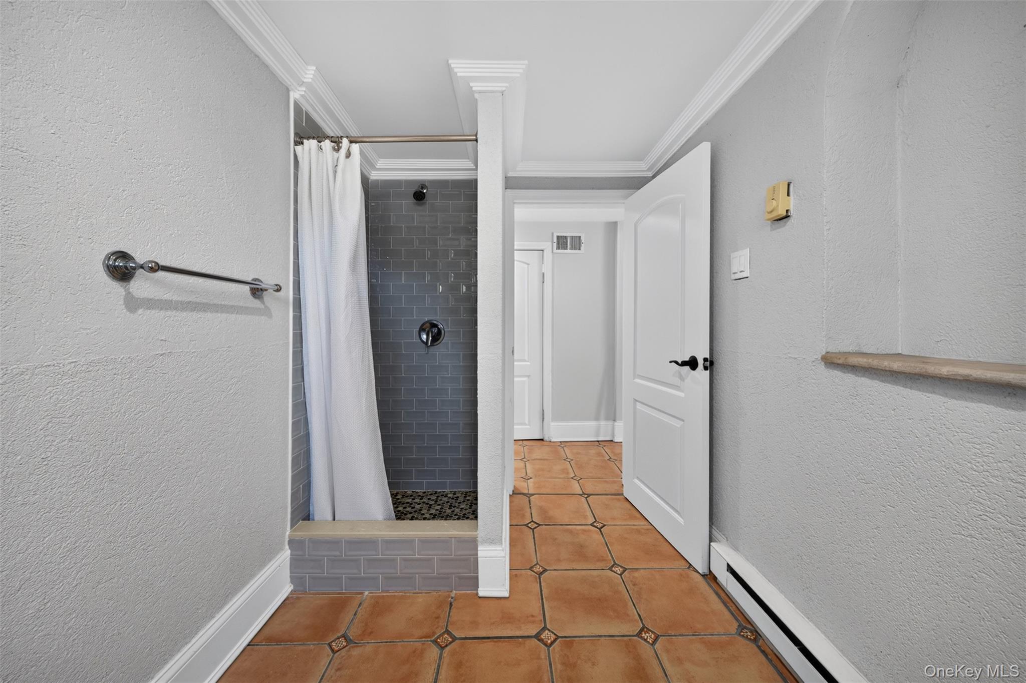 11 Lincrest Street – For Sale photo 17