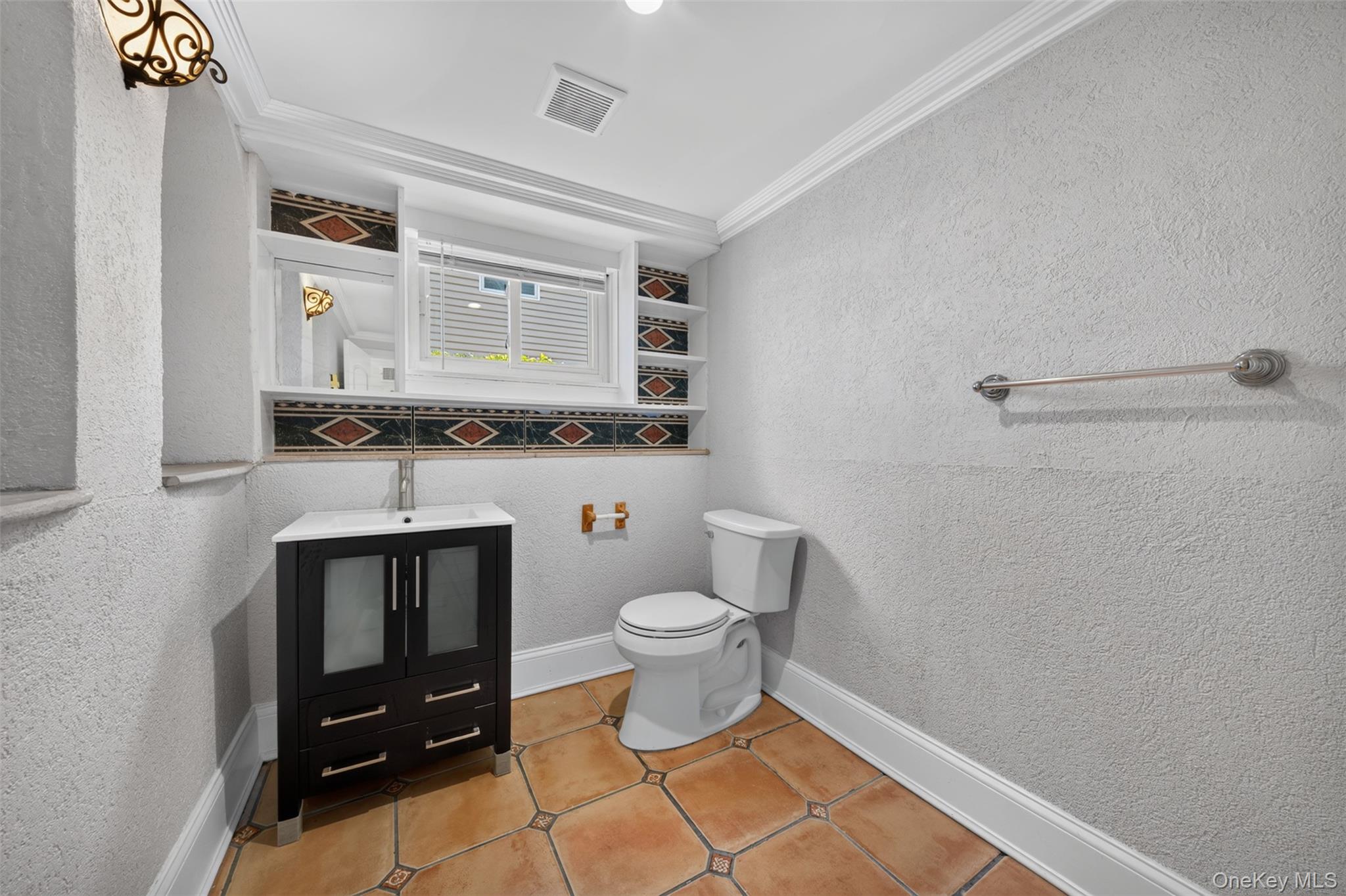 11 Lincrest Street – For Sale photo 16