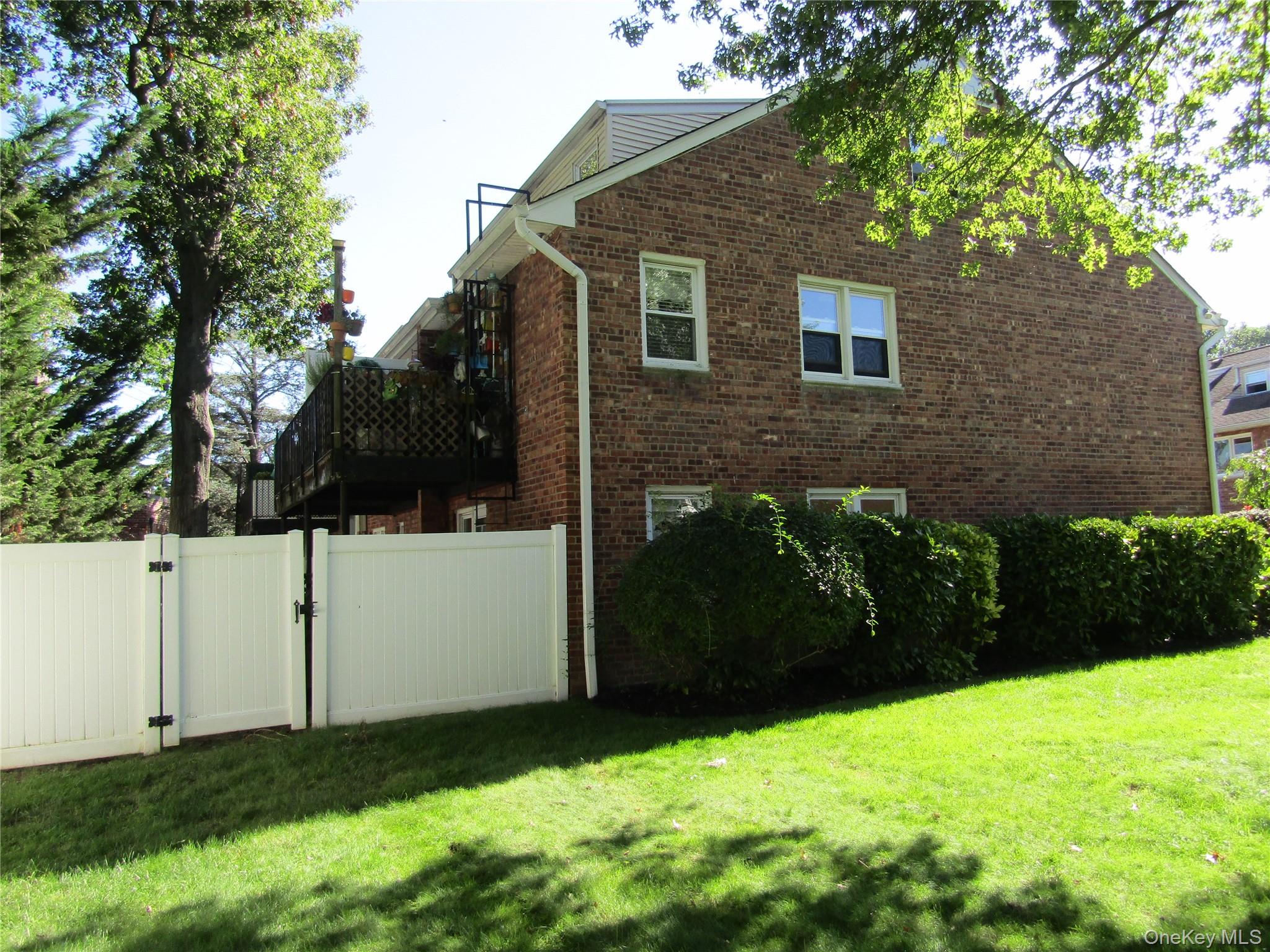 1600 Grand Avenue, Unit M1 photo 2