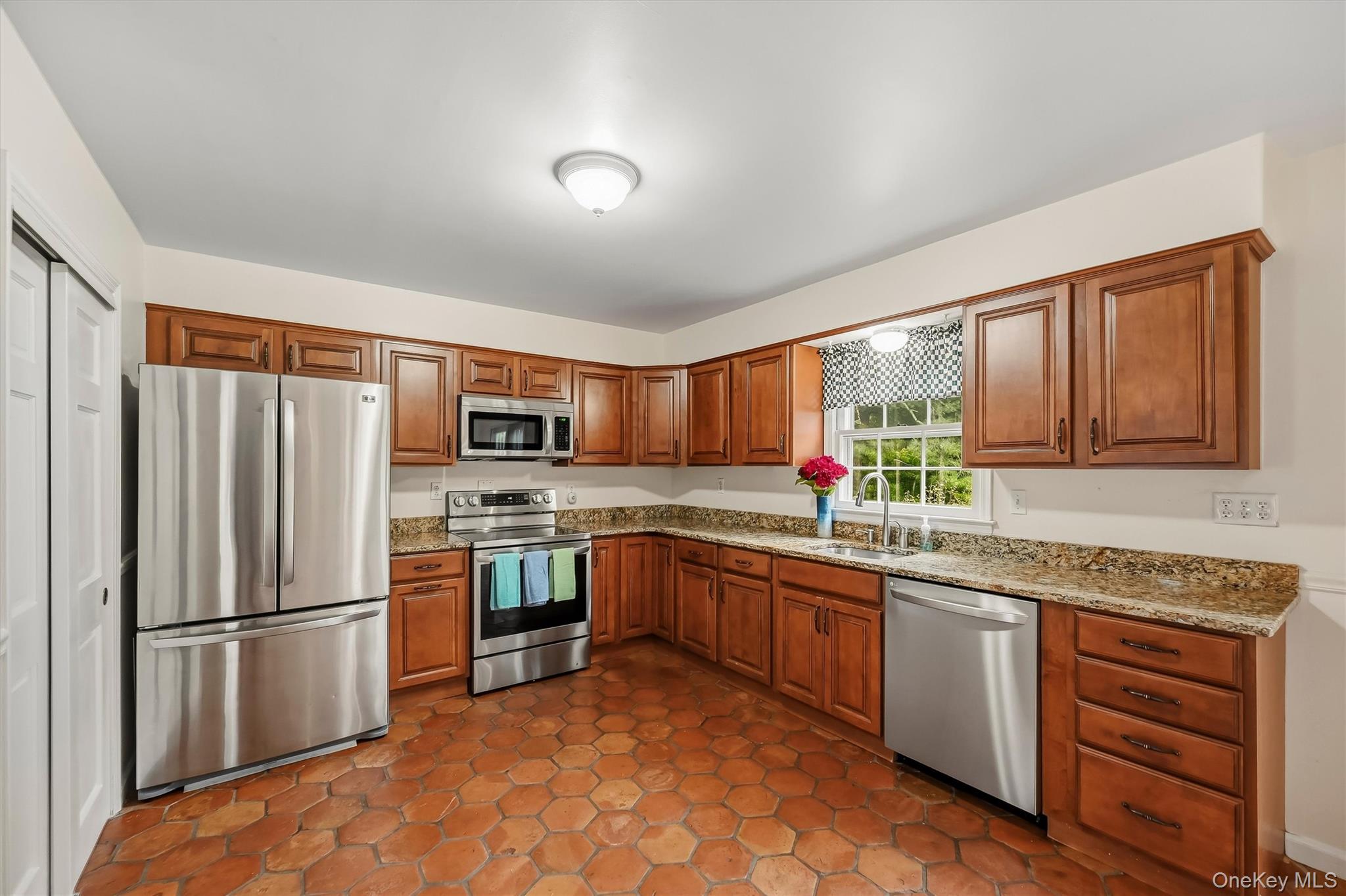 743 Union Valley Road – For Sale photo 11