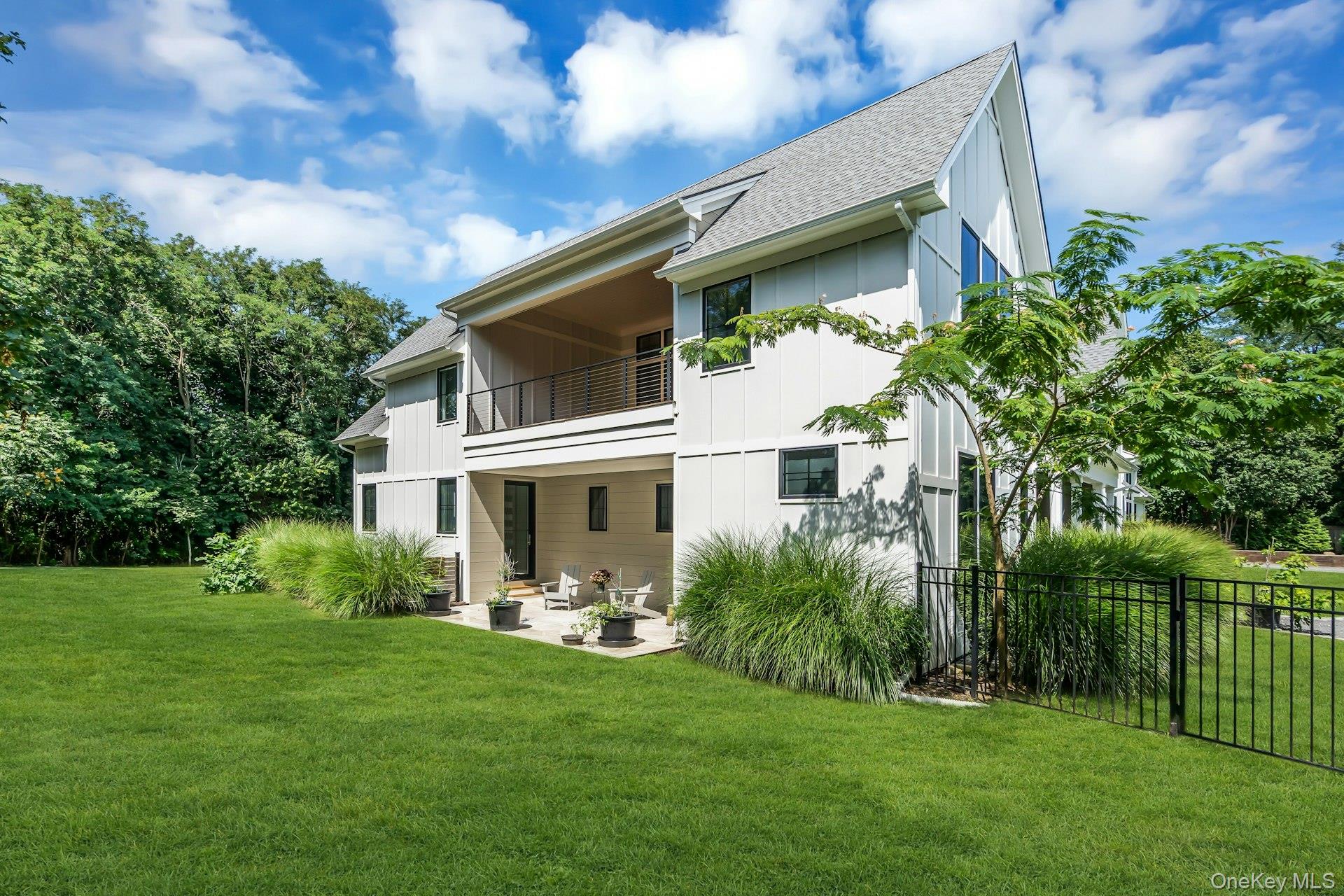 712 Hubbard Avenue – For Sale photo 32