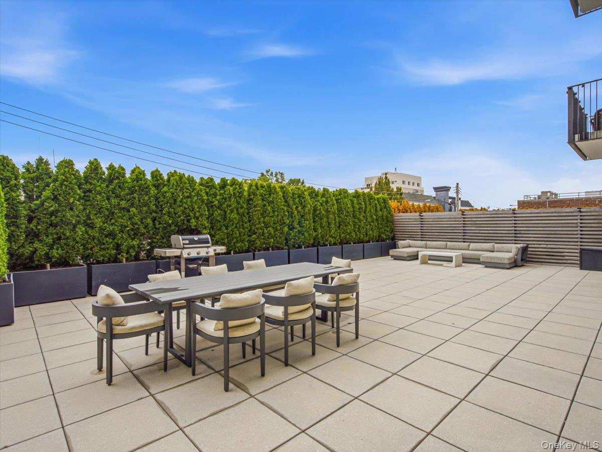 2121 31st Street, Unit 2C photo 12