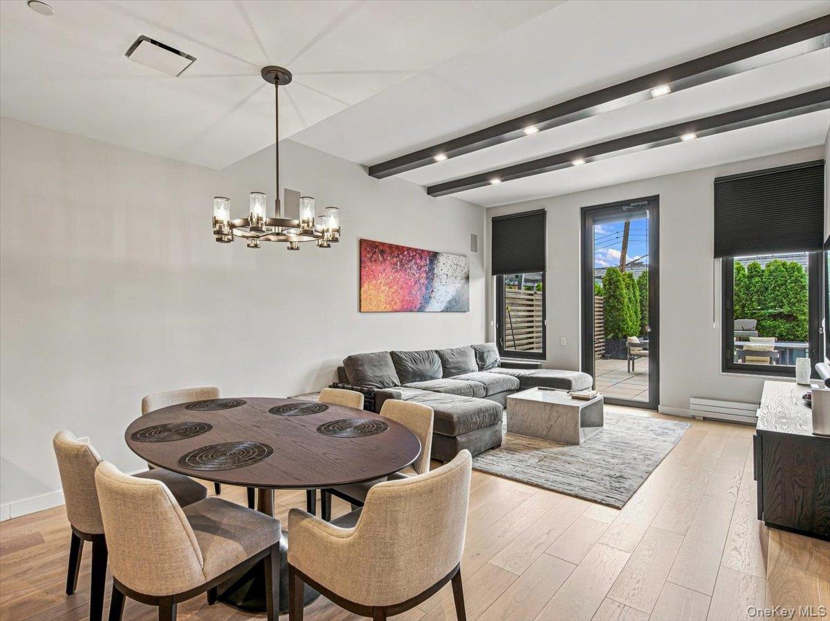 2121 31st Street, Unit 2C photo 3