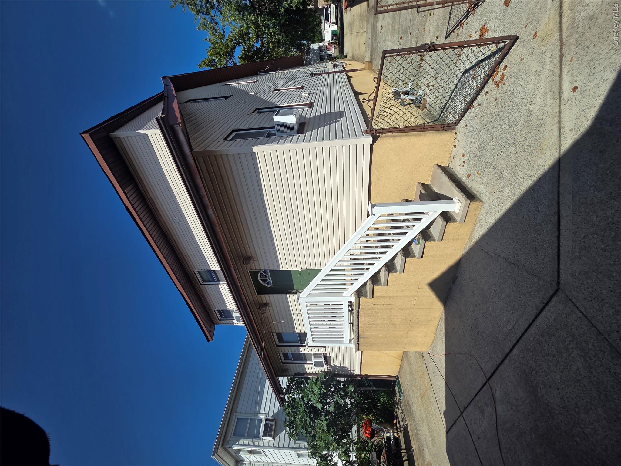 10008 157th Avenue – For Sale photo 17