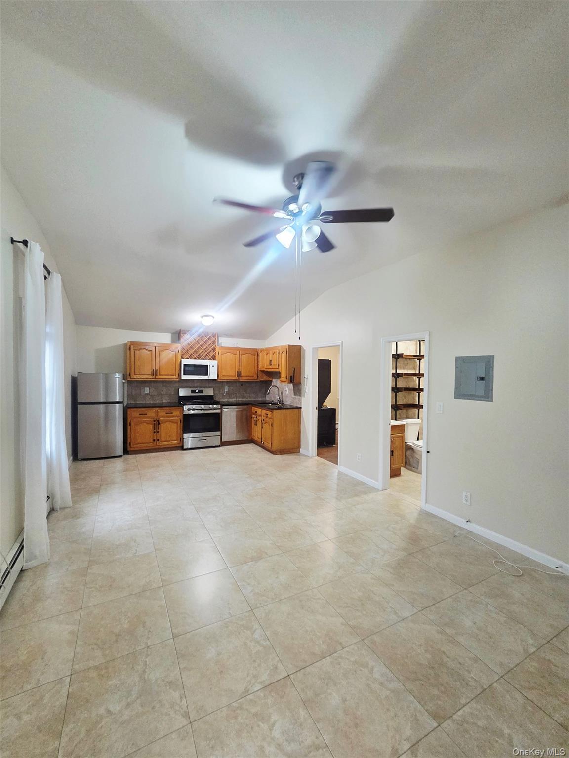 10008 157th Avenue – For Sale photo 12