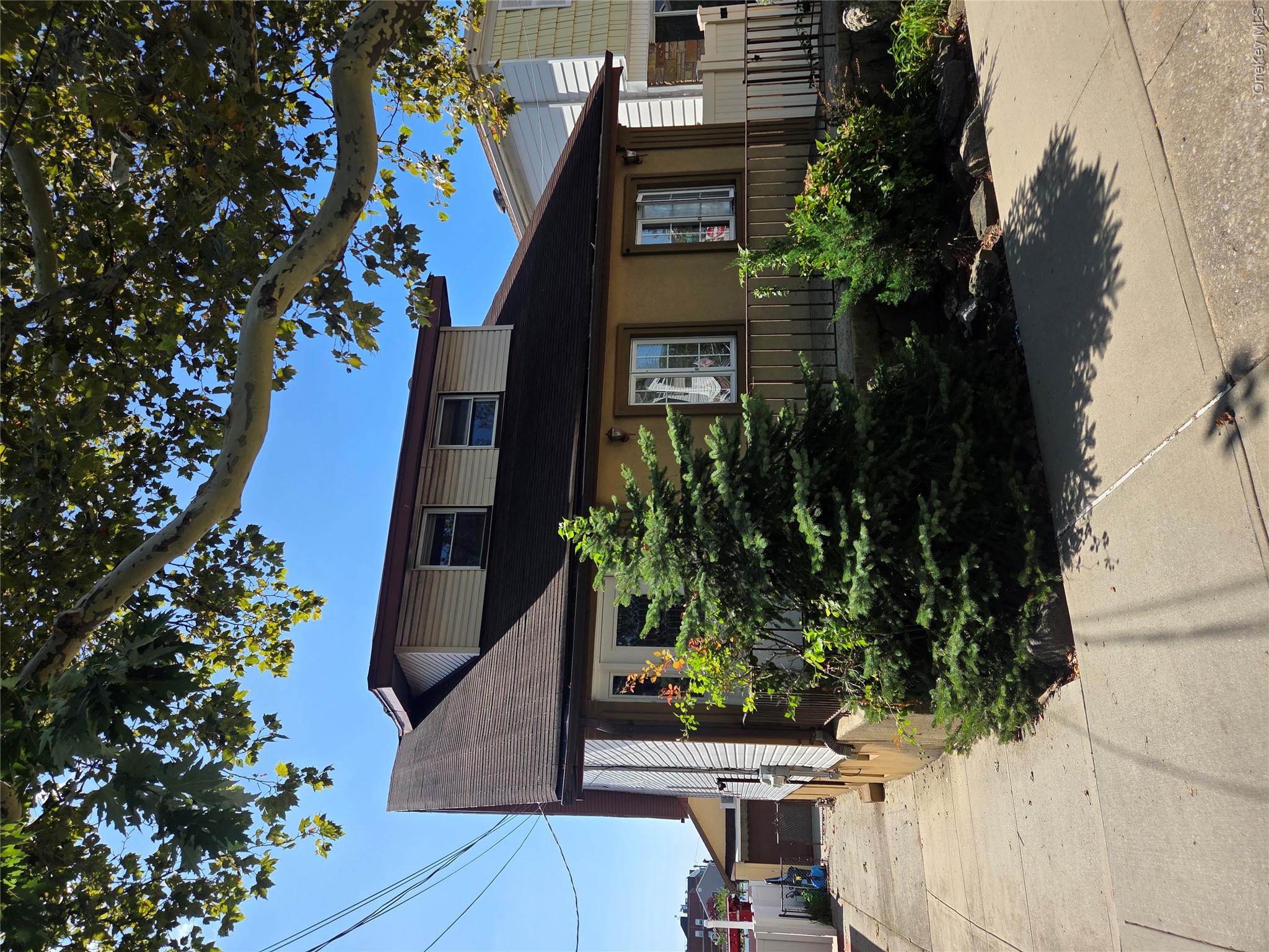 10008 157th Avenue – For Sale photo 7