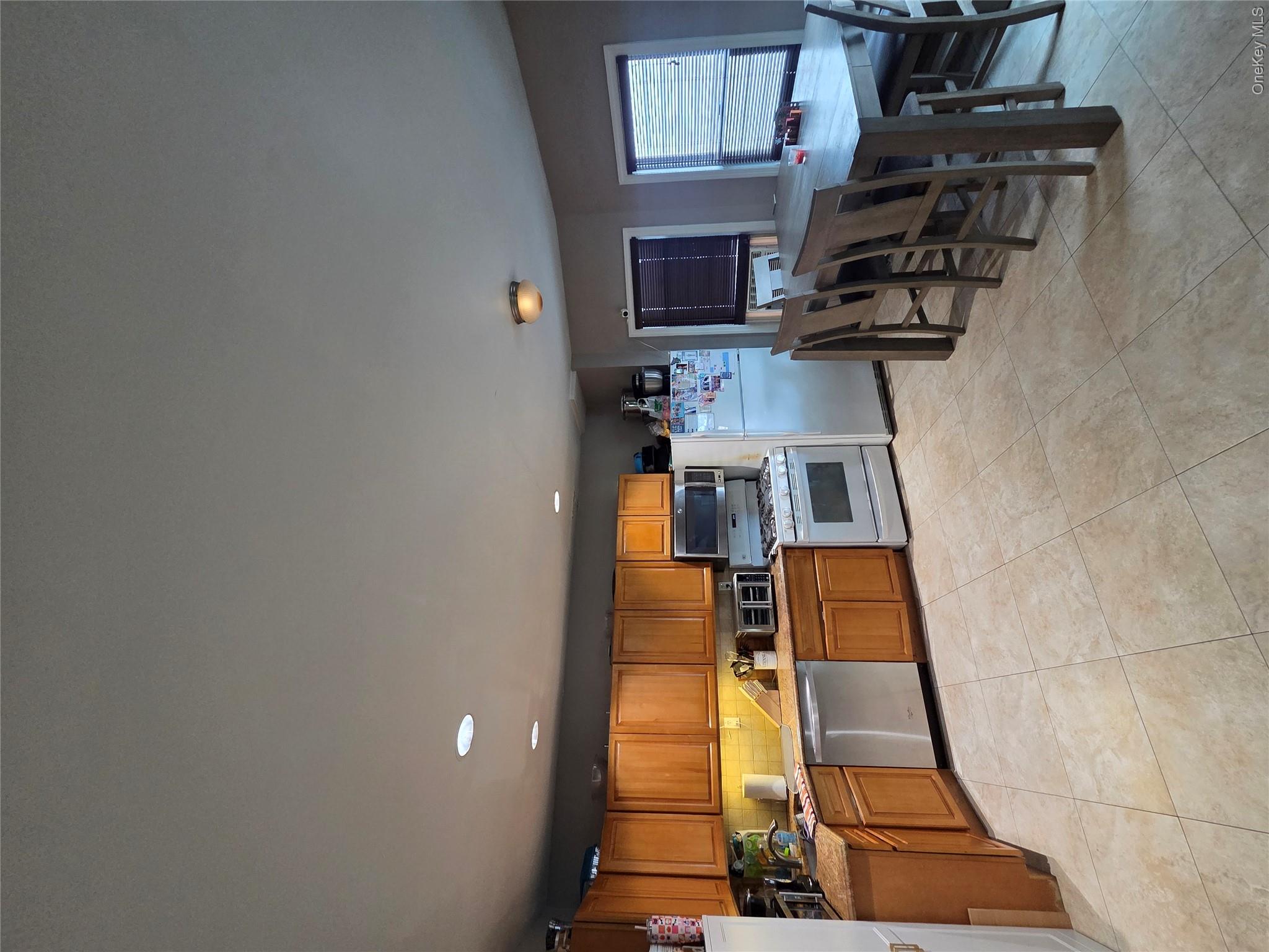 10008 157th Avenue – For Sale photo 6