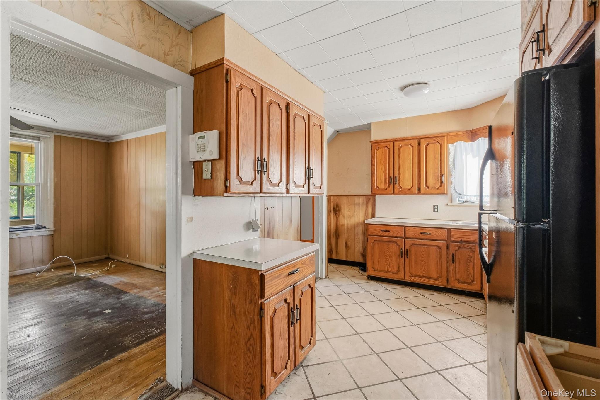 102 DELAFIELD Street – For Sale photo 7