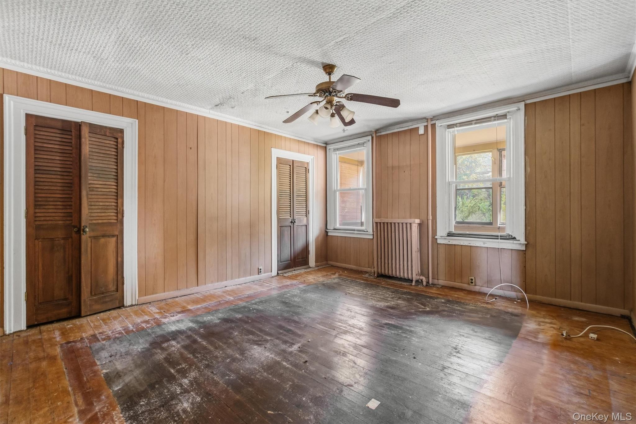 102 DELAFIELD Street – For Sale photo 5