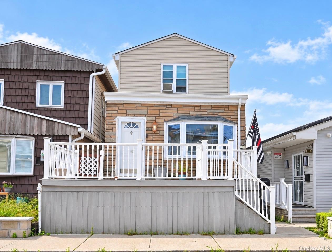 108 E 6th Road – For Sale