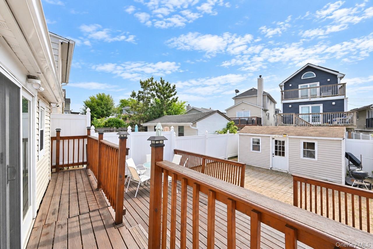 108 E 6th Road – For Sale photo 17