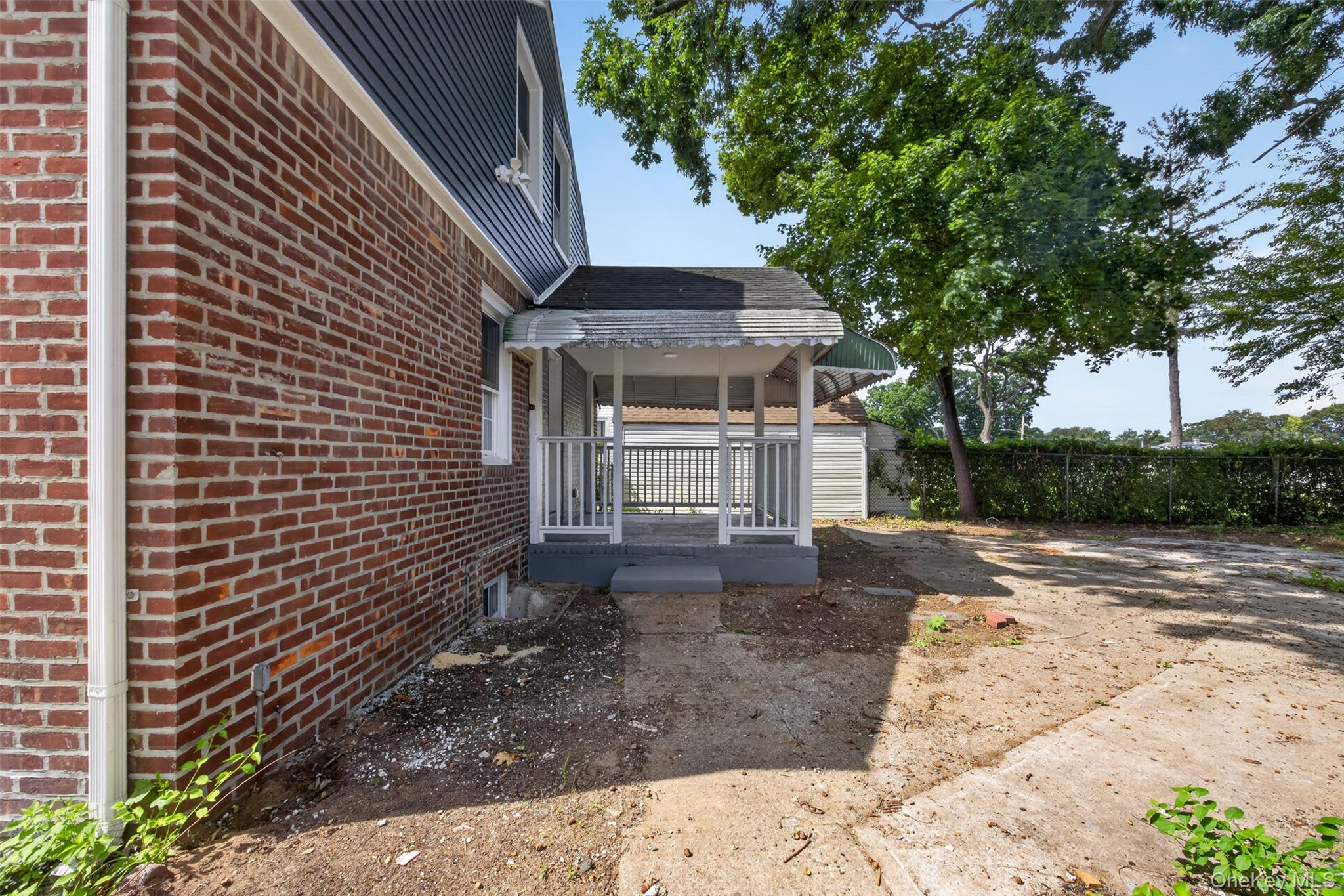 33 Carol Street – For Sale photo 30