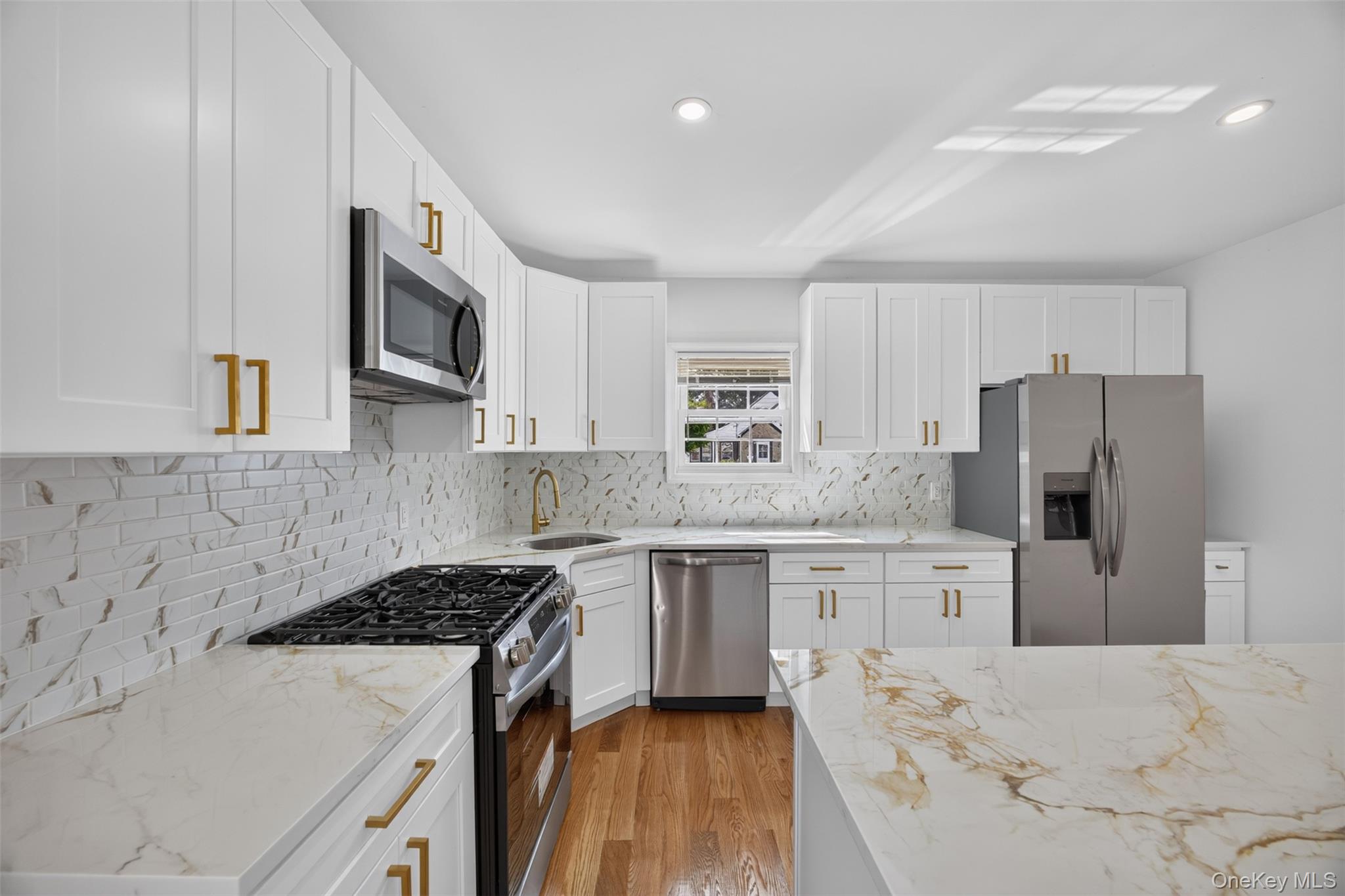 33 Carol Street – For Sale photo 9