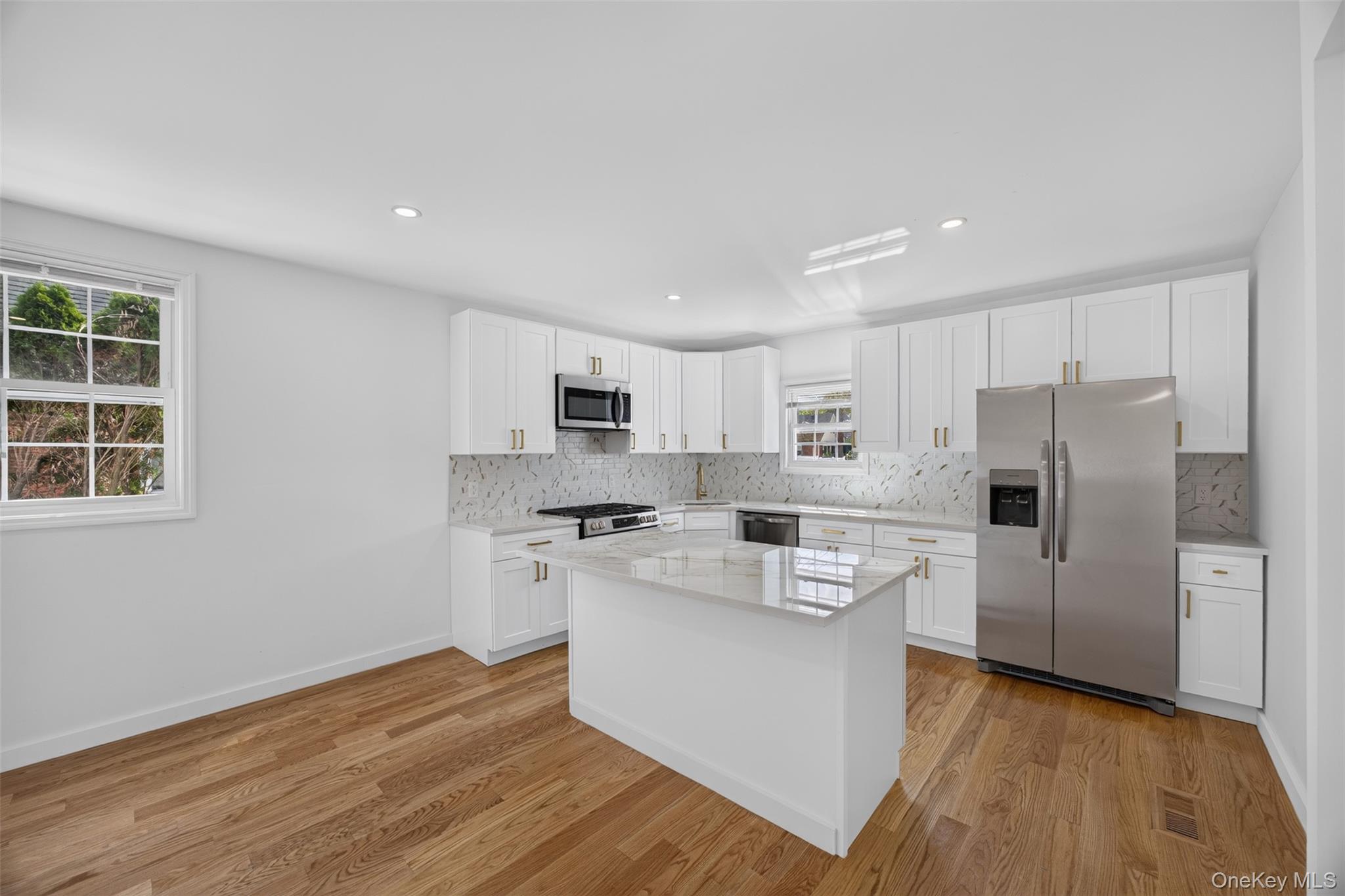 33 Carol Street – For Sale photo 8