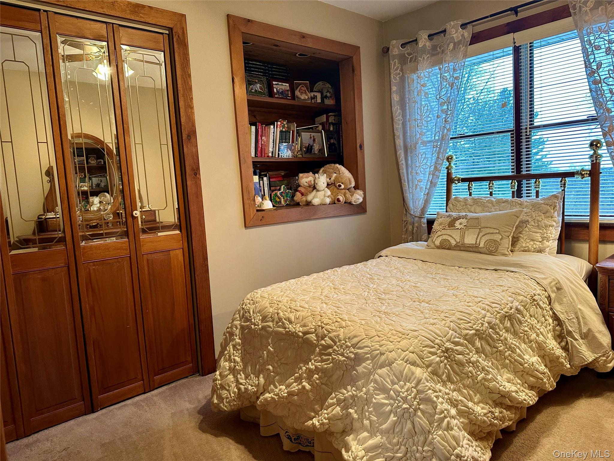 2 Brenner Pass – For Sale photo 14