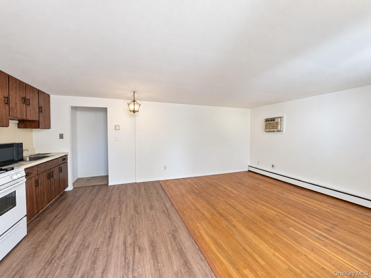 33 Talmadge Drive – For Rent photo 9