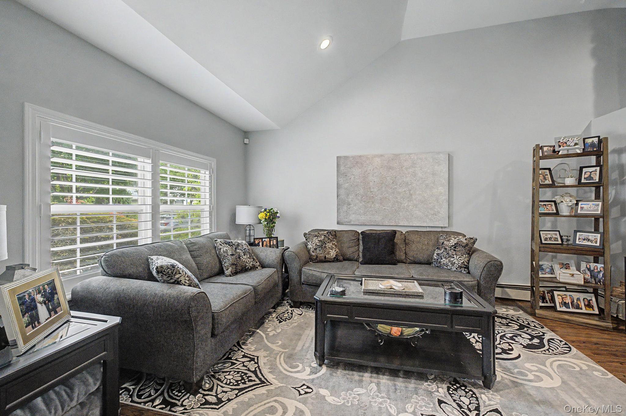 15 Winnecomac Circle – For Sale photo 22