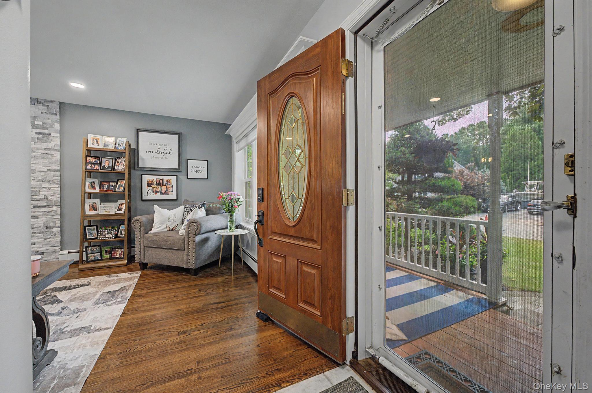 15 Winnecomac Circle – For Sale photo 4