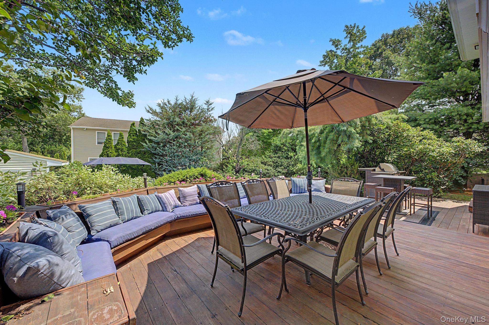 15 Winnecomac Circle – For Sale photo 40