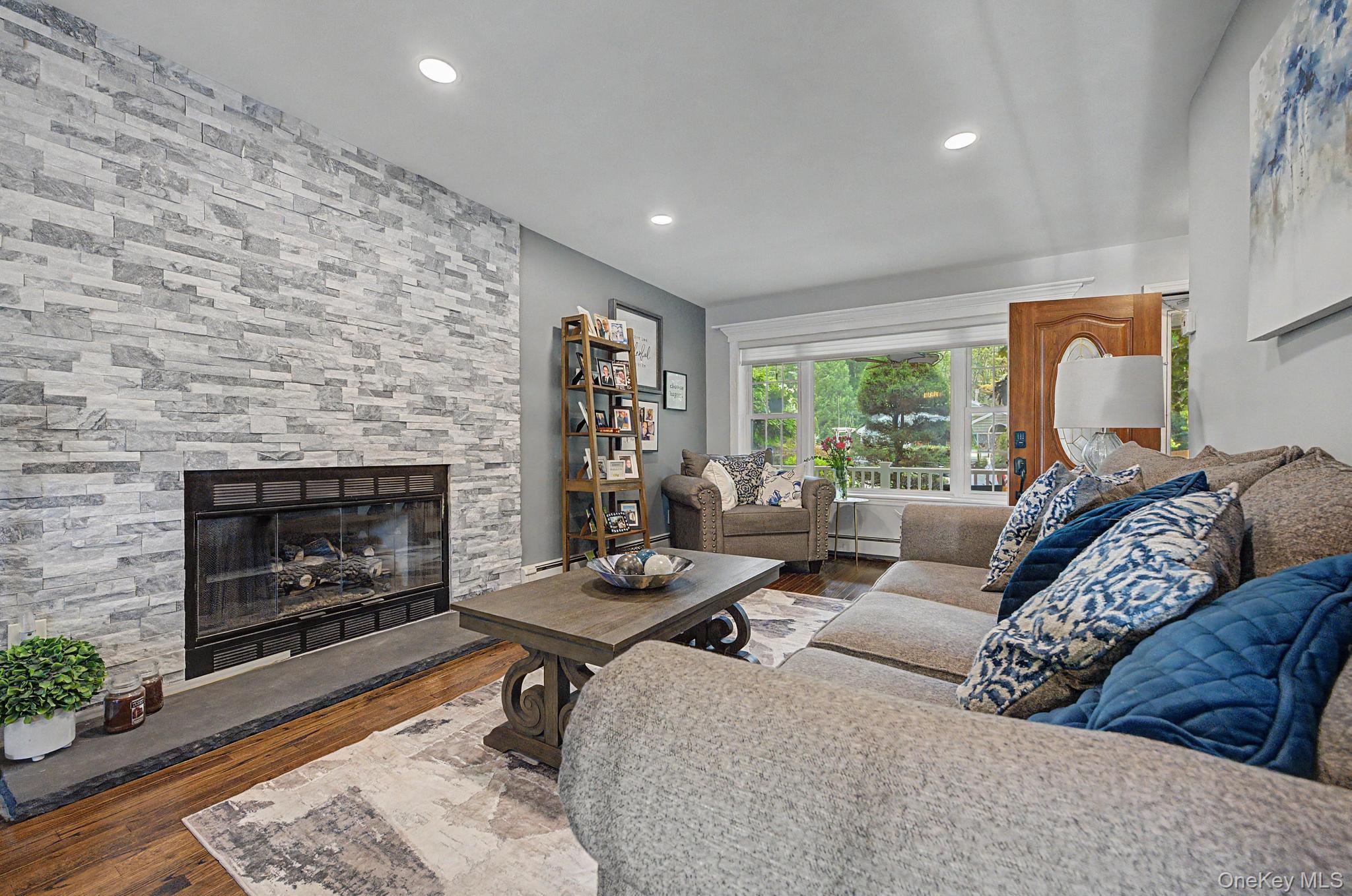 15 Winnecomac Circle – For Sale photo 6