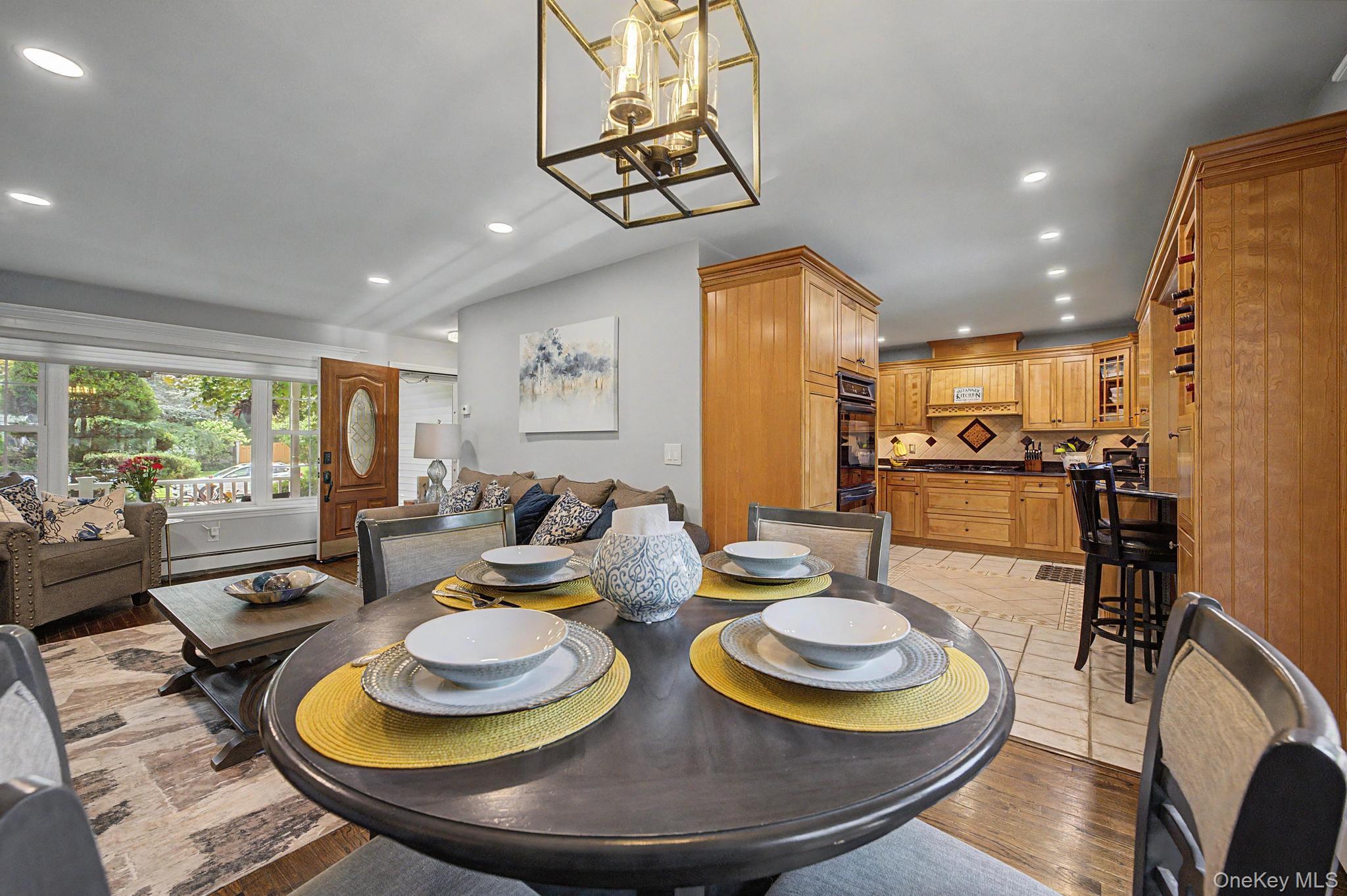 15 Winnecomac Circle – For Sale photo 17