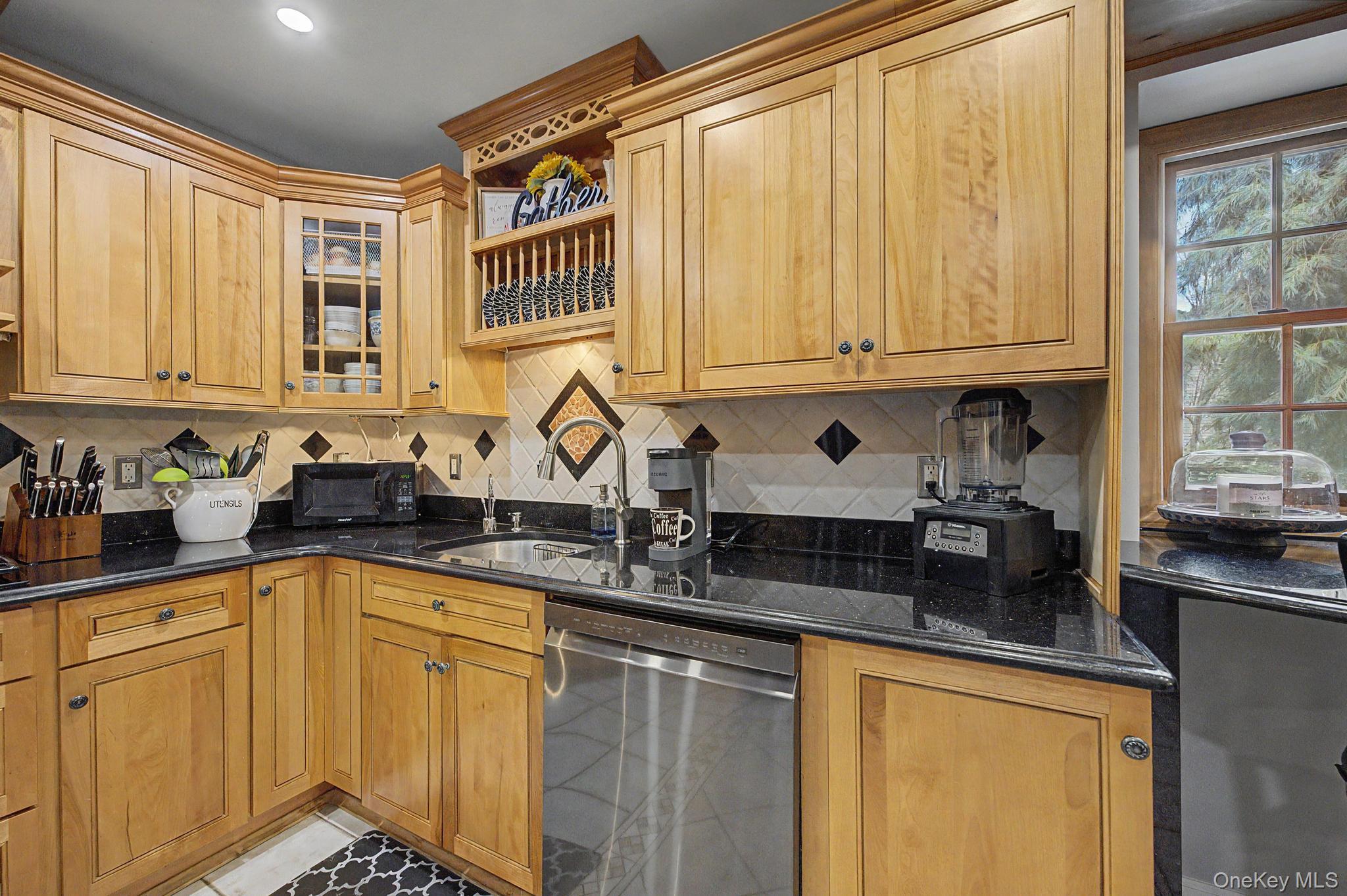 15 Winnecomac Circle – For Sale photo 13