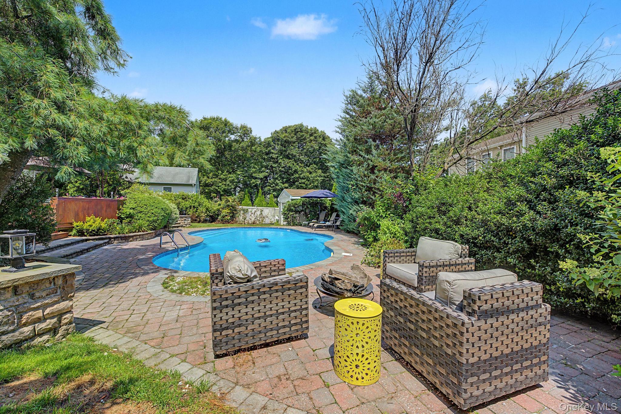 15 Winnecomac Circle – For Sale photo 41
