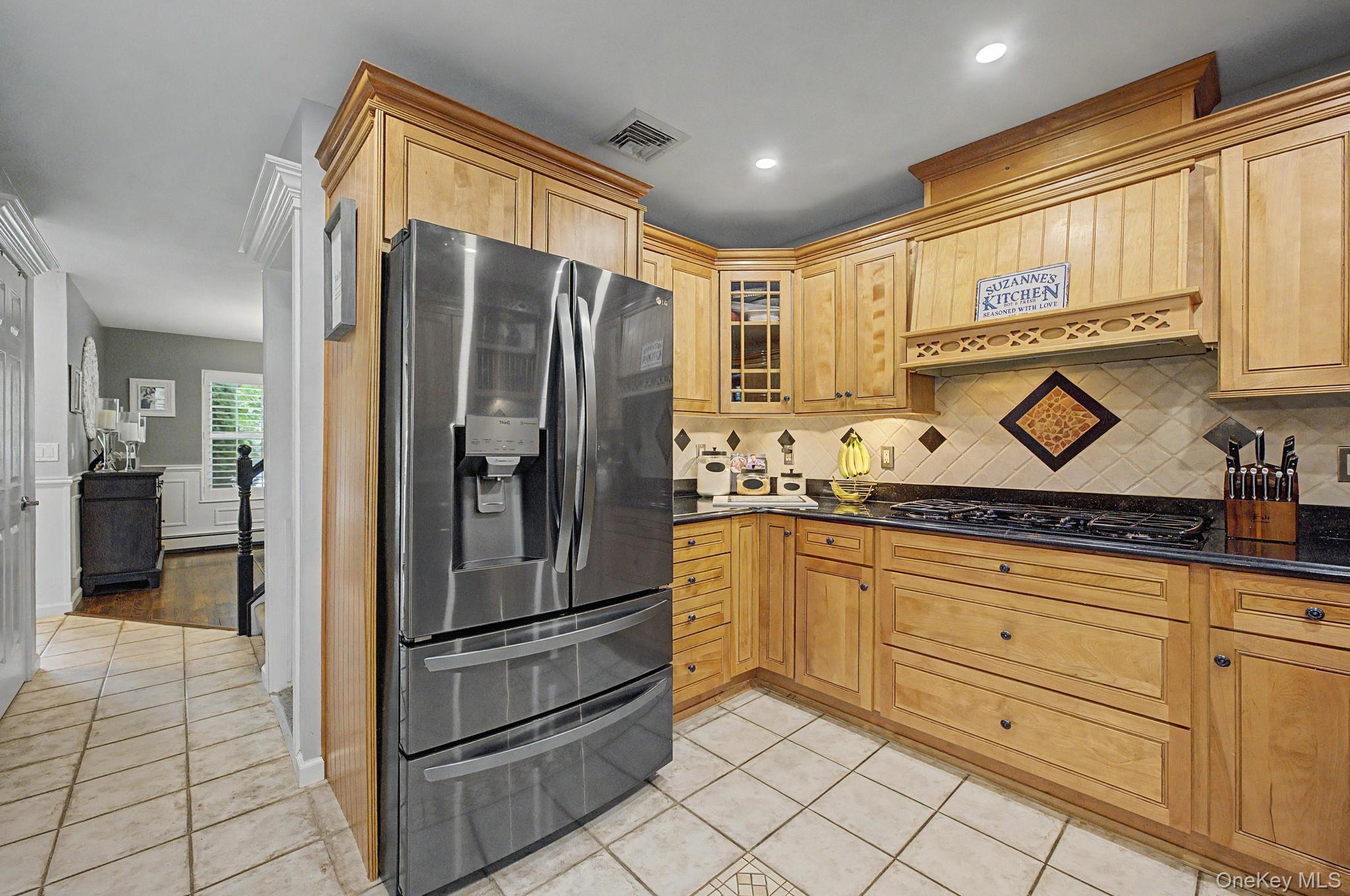 15 Winnecomac Circle – For Sale photo 14