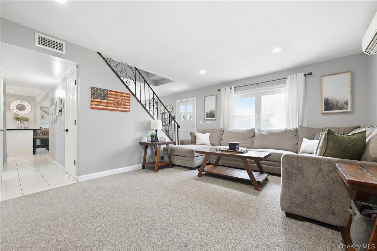 293 Roosevelt Avenue – For Sale photo 6