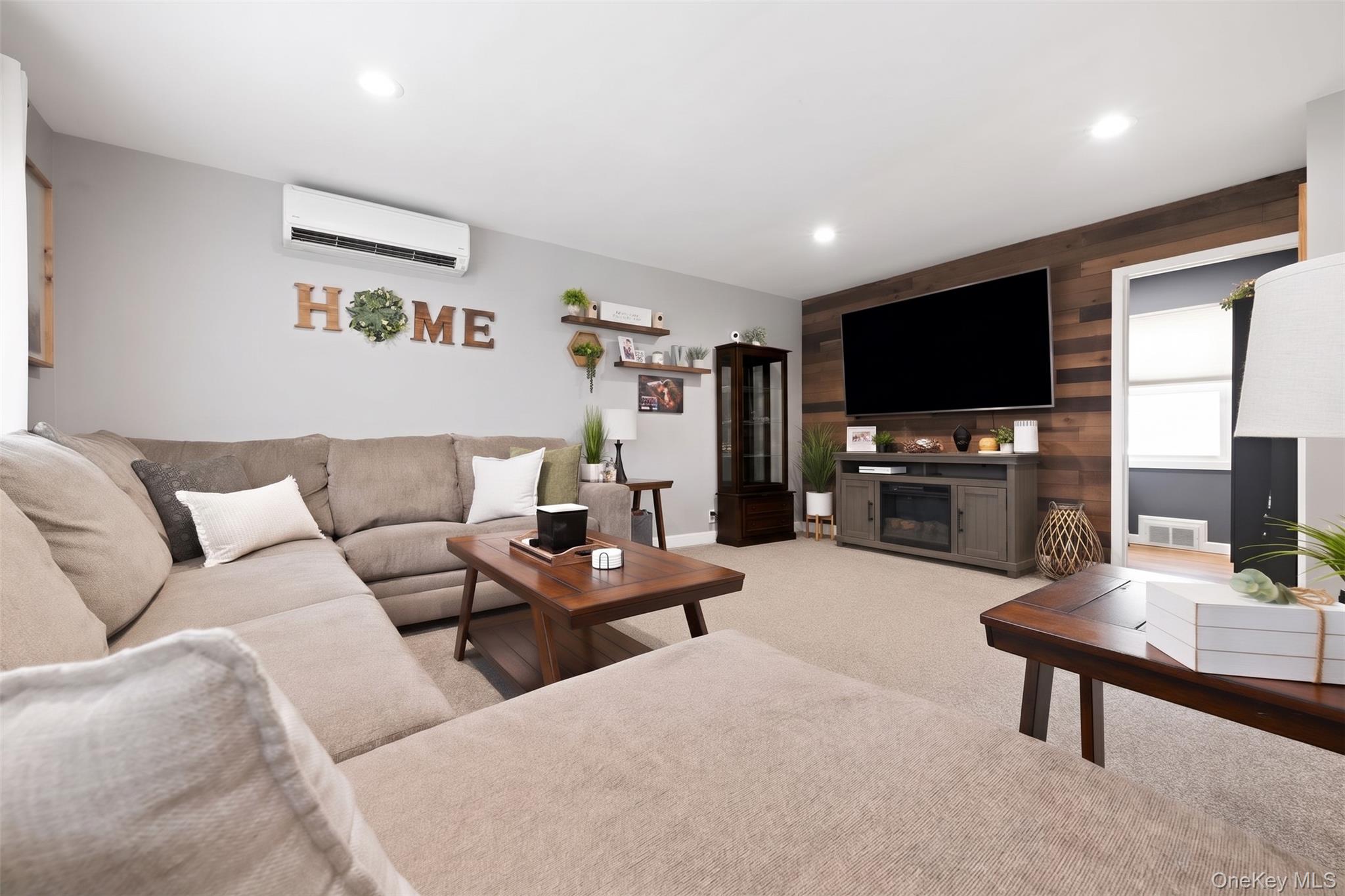 293 Roosevelt Avenue – For Sale photo 4