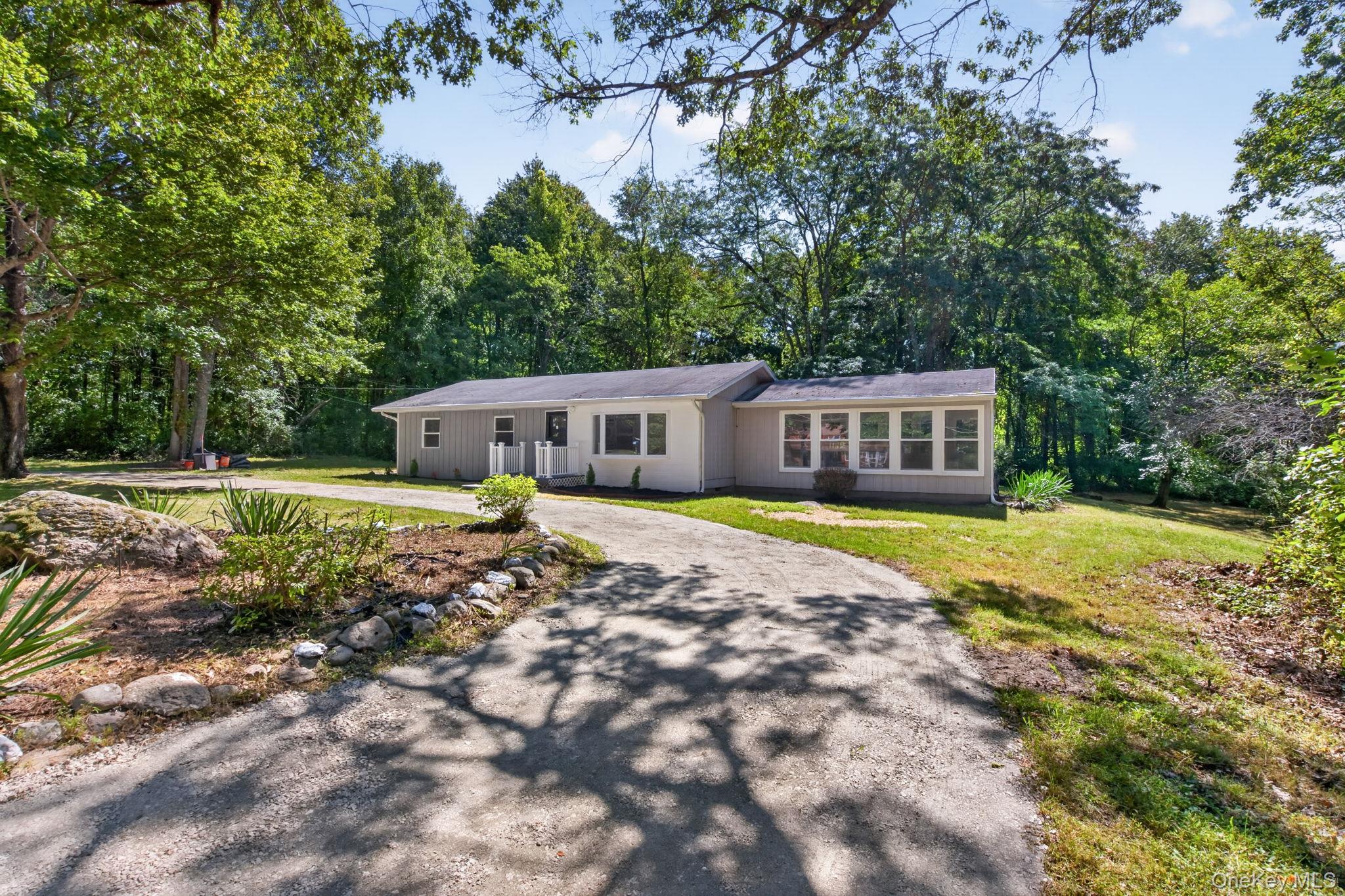 218 Johnson Road – For Sale photo 2