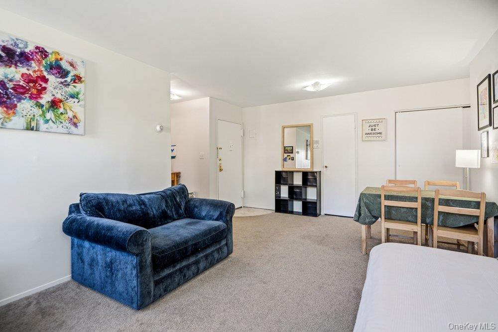 460 Old Town Road, Unit 27L photo 11