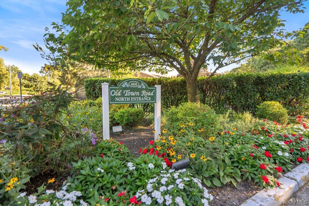 460 Old Town Road, Unit 27L