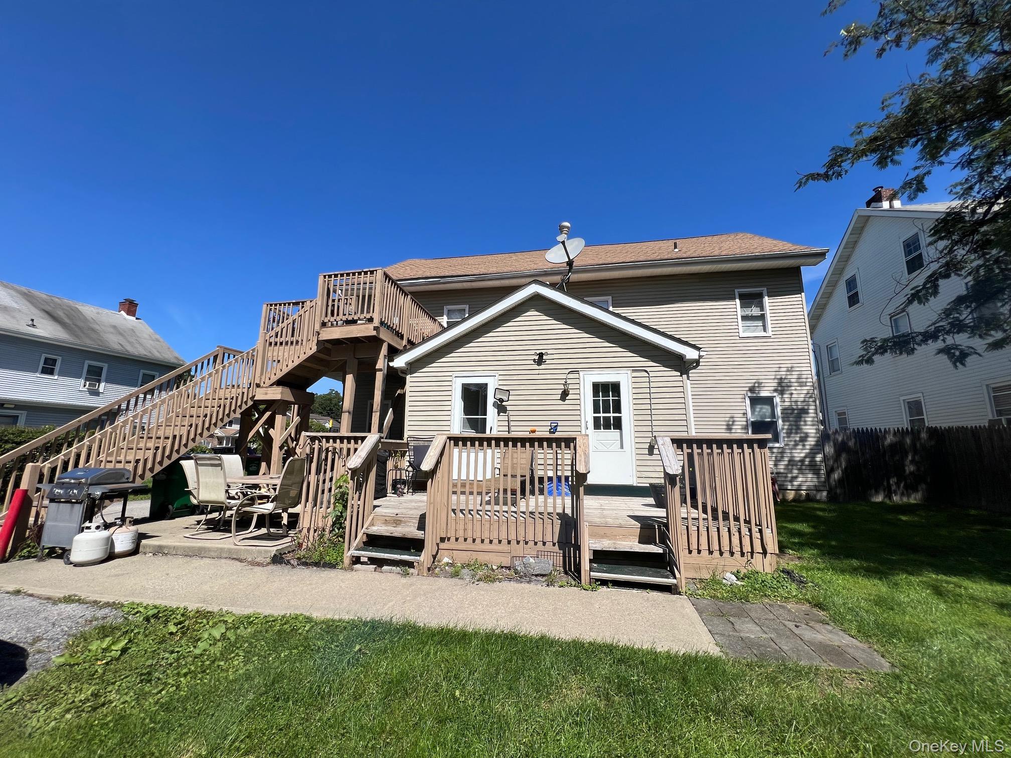 1 W Academy Street – For Sale