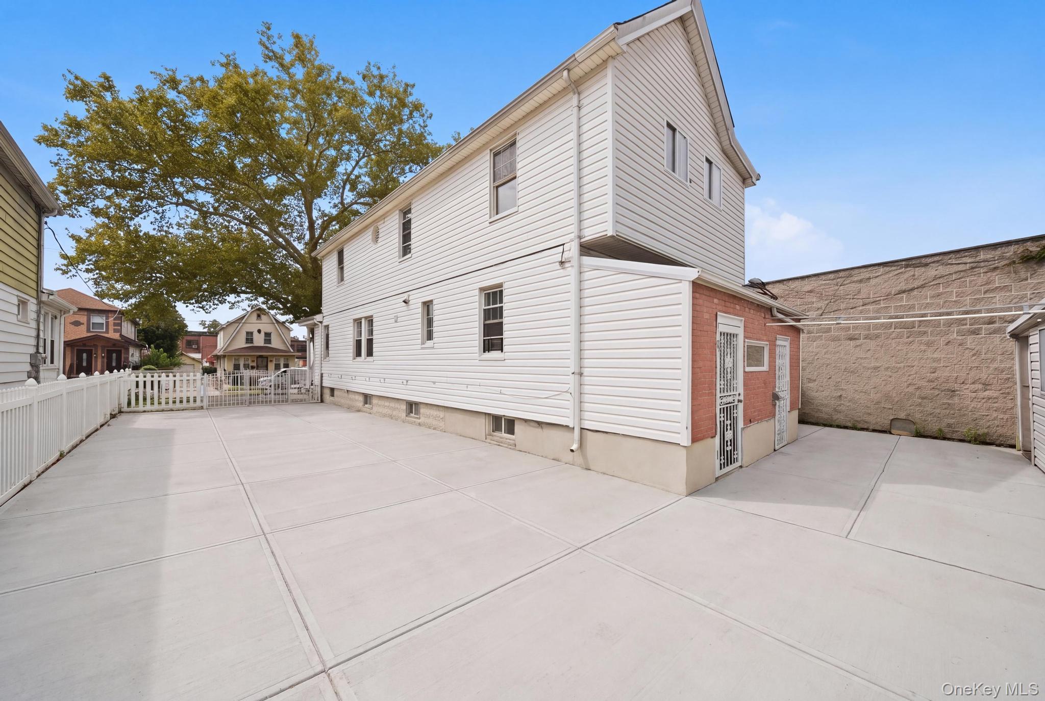 21615 113th Avenue – For Sale photo 8