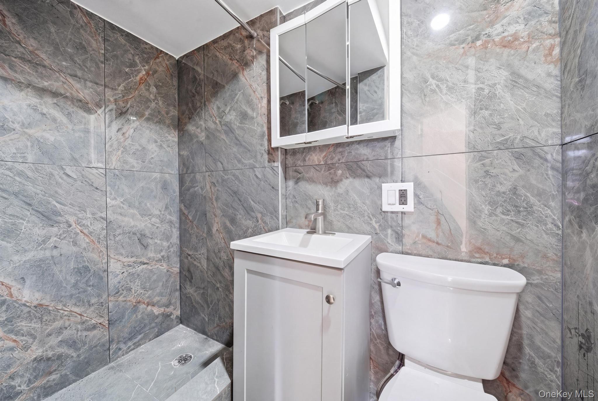 21615 113th Avenue – For Sale photo 14