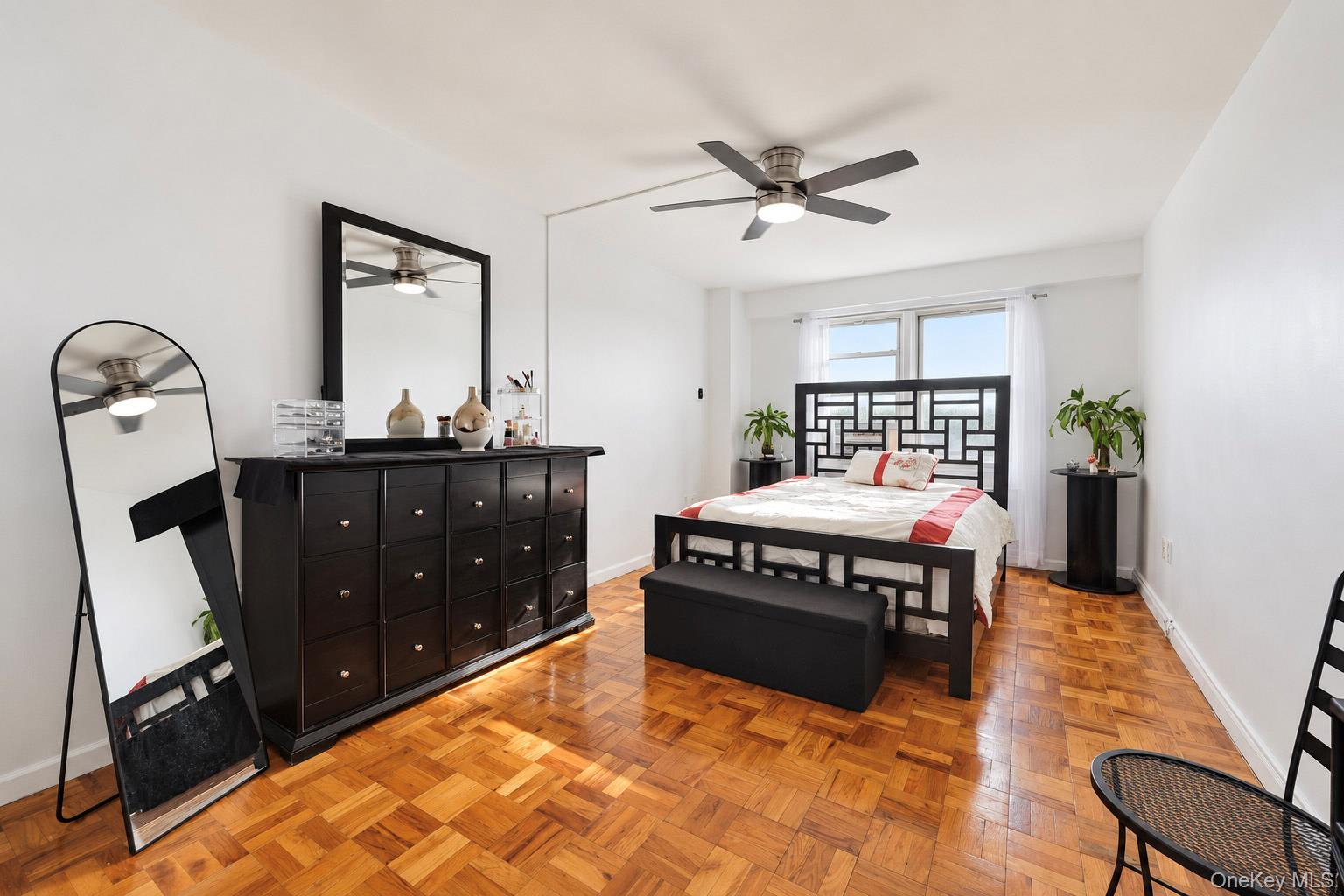 1841 Central Park Avenue, Unit 11F photo 8