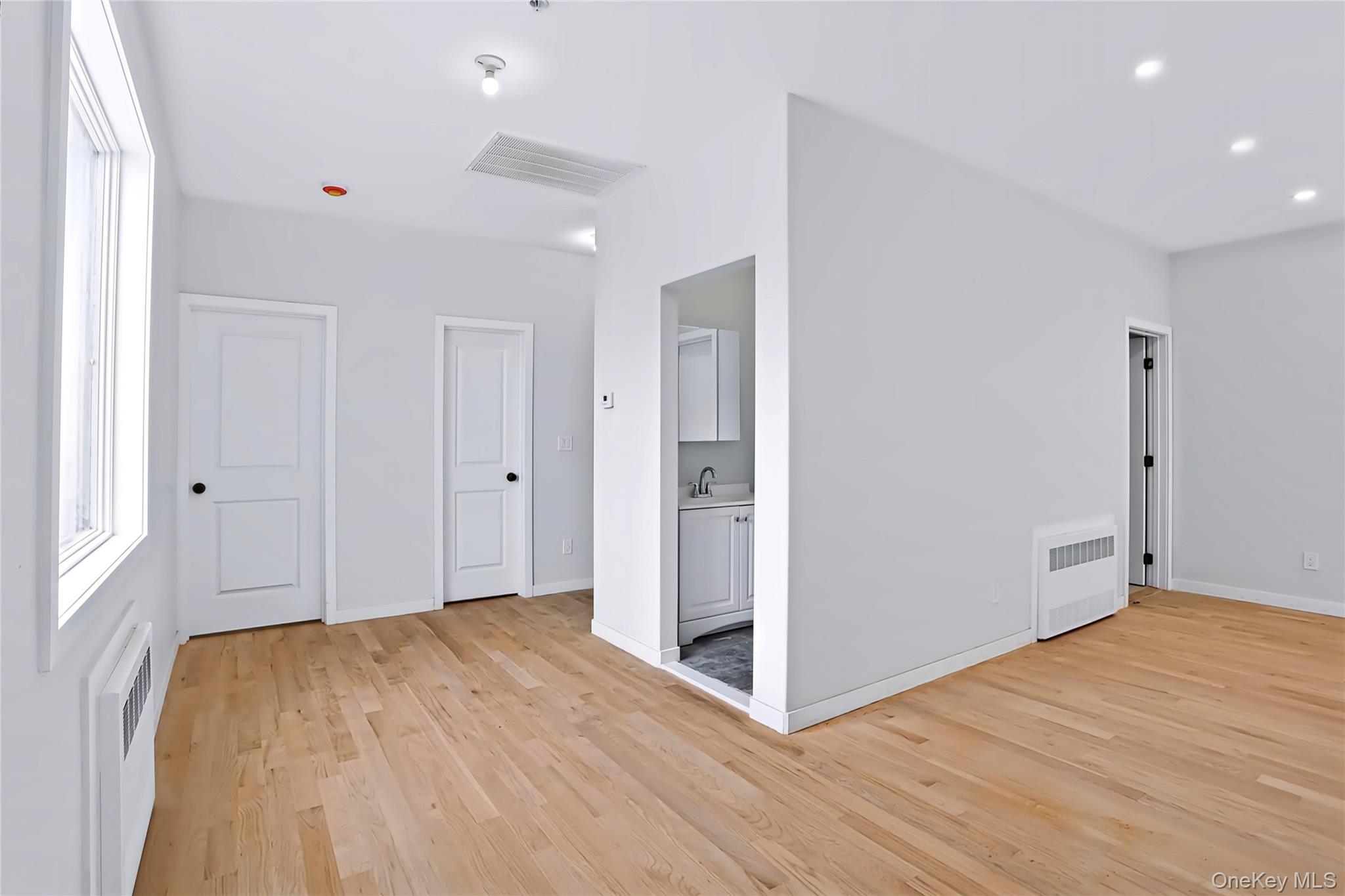 16 Phyllis Terrace, Unit 302 photo 4