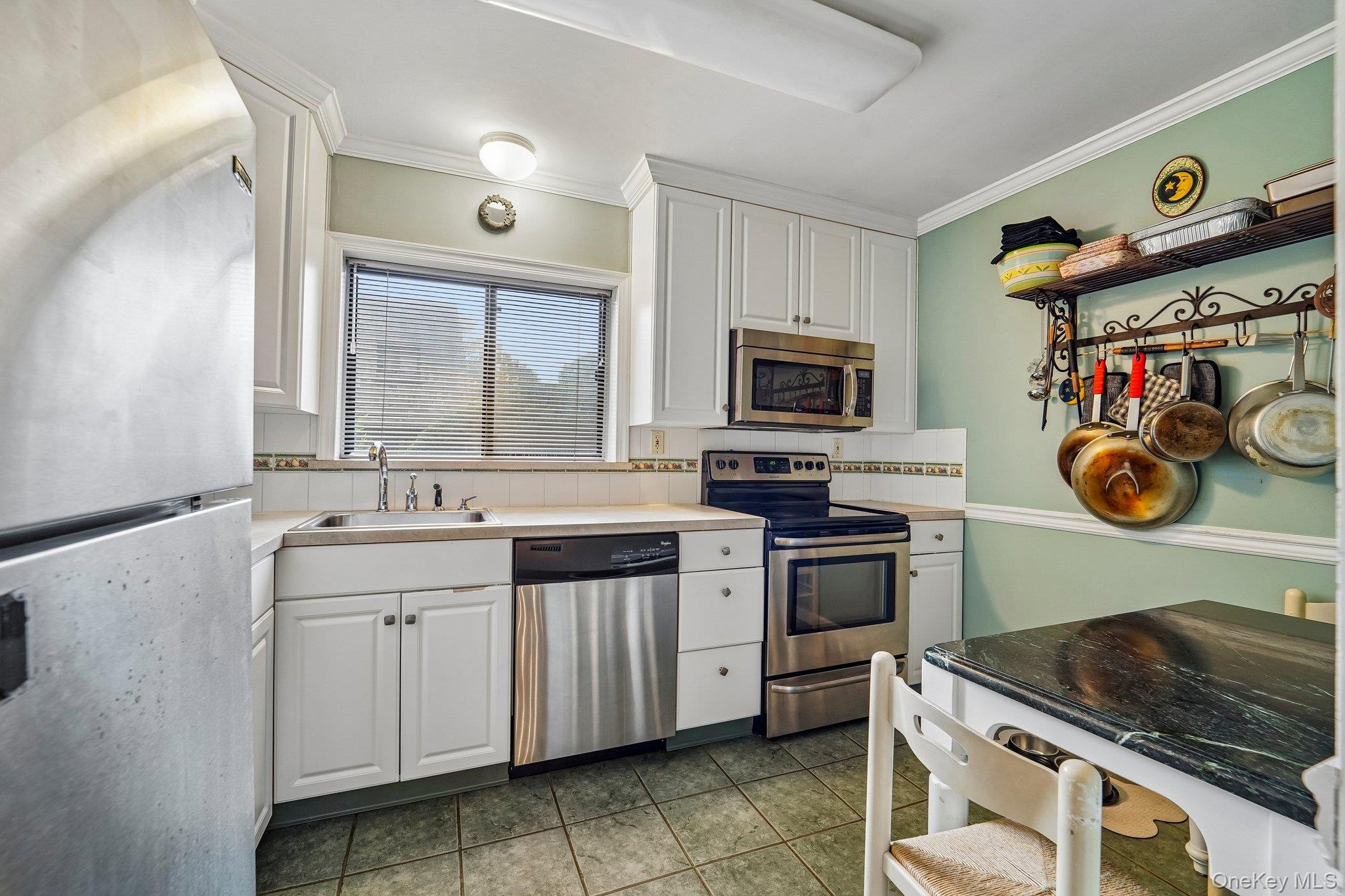 4 Briarcliff Drive S, Unit 9 photo 6