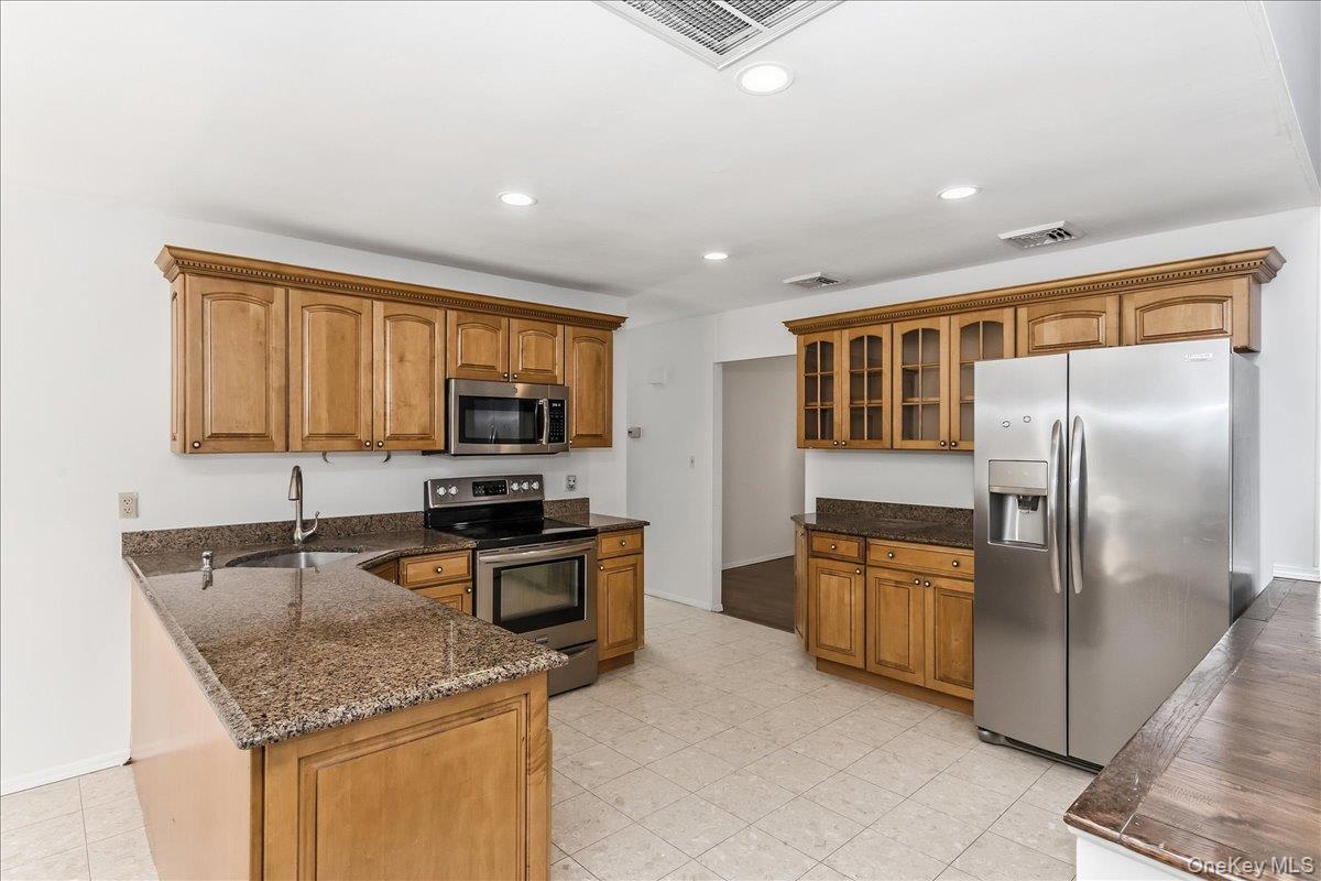 274 Marlin Street – For Sale photo 11