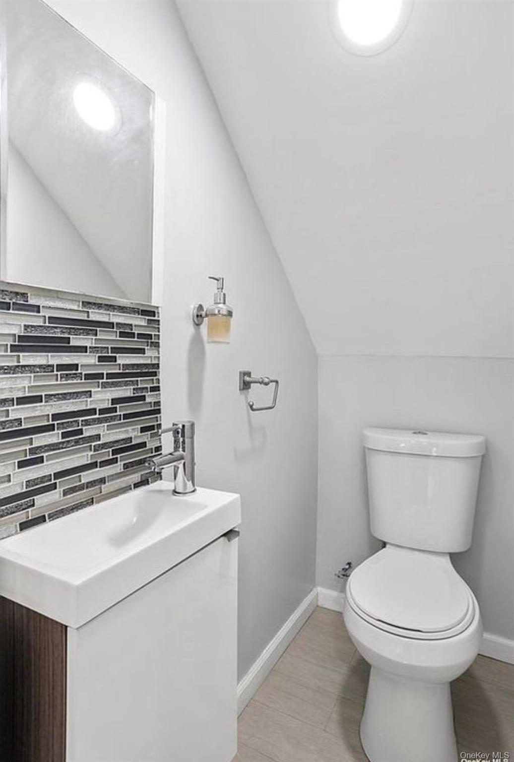 8818 201st Street – For Sale photo 21