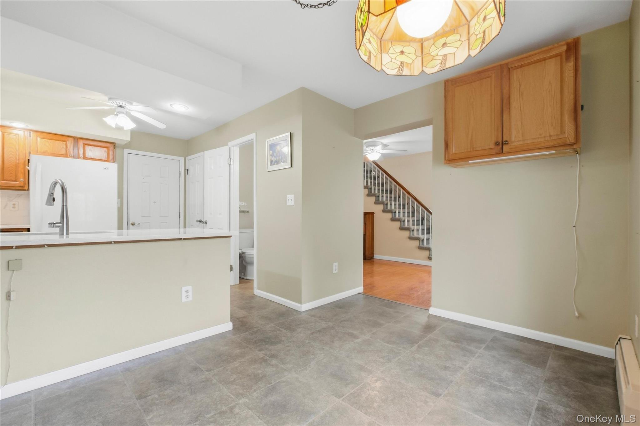 1069 Wolcott Avenue – For Sale photo 16