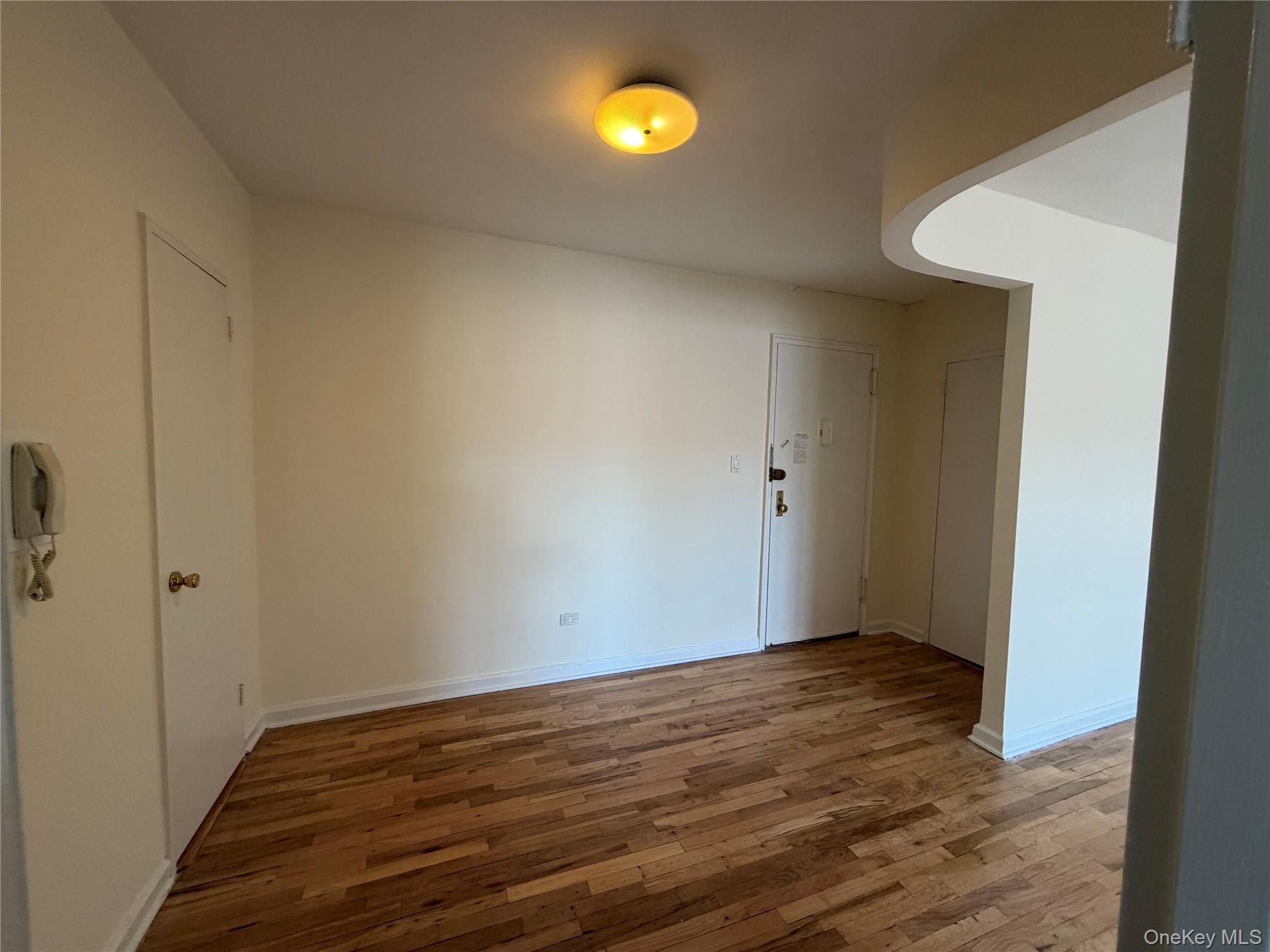 79-10 34th Avenue, Unit 7L photo 4