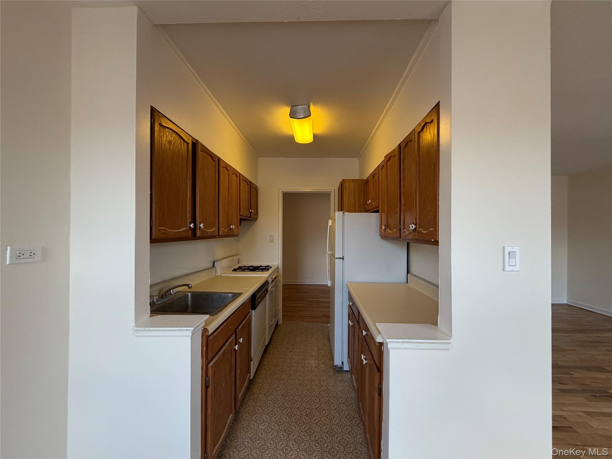 79-10 34th Avenue, Unit 7L photo 8