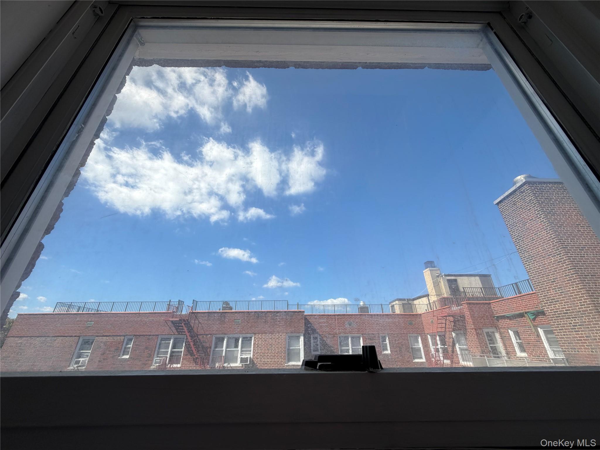 79-10 34th Avenue, Unit 7L photo 6