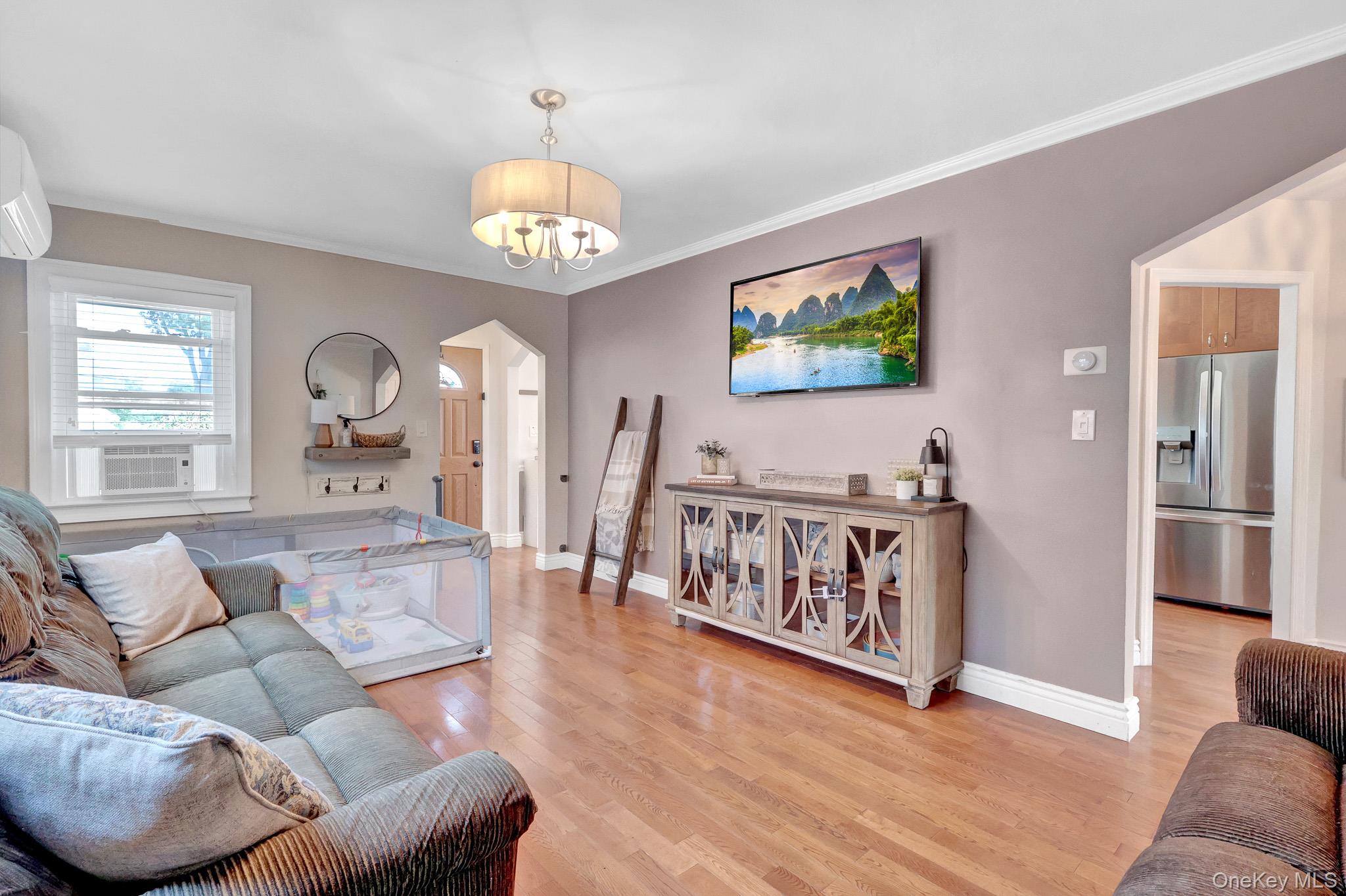 410 Clive Place – For Sale photo 5