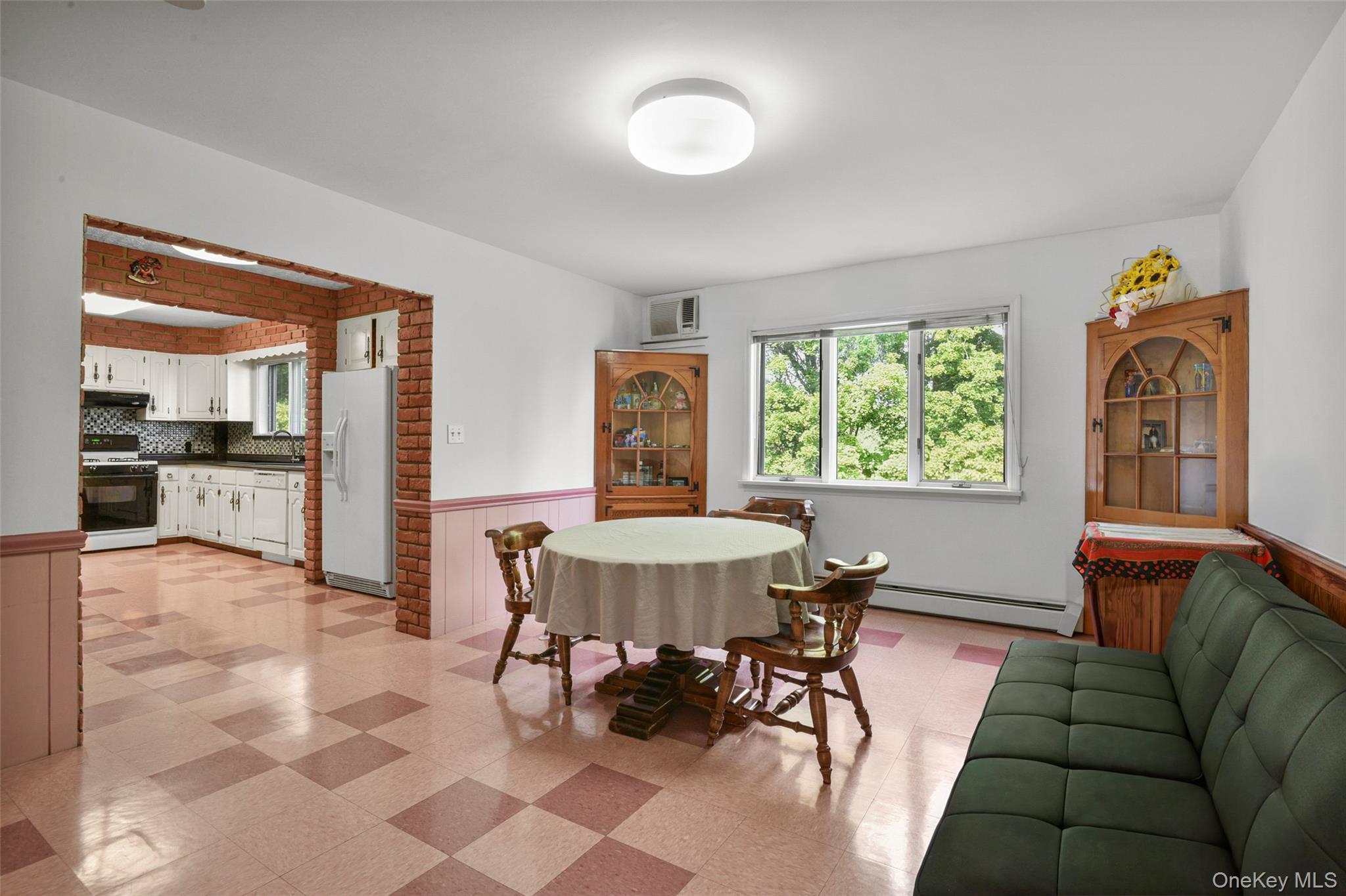 4 Ridgeview Avenue – For Sale photo 5