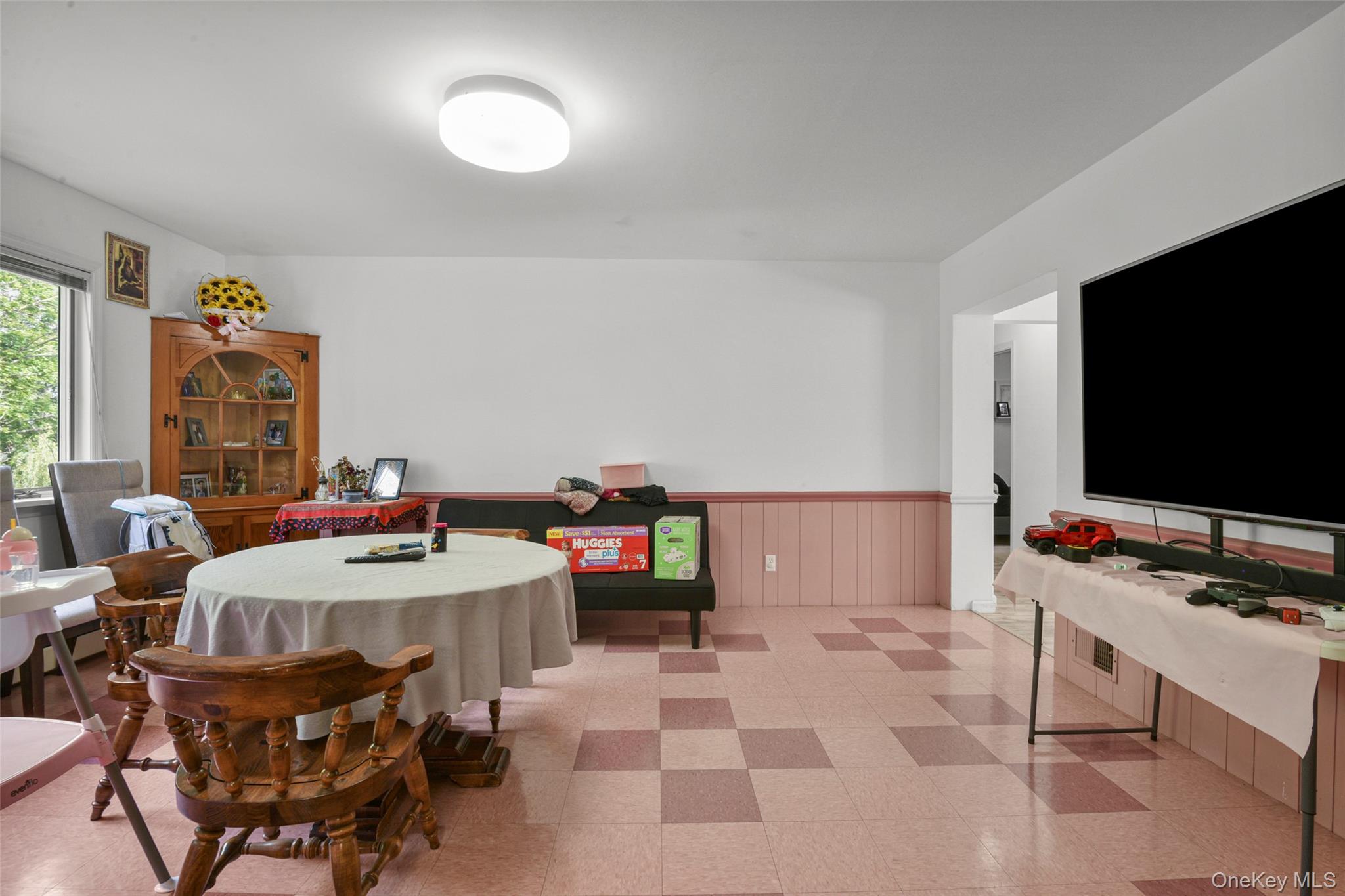 4 Ridgeview Avenue – For Sale photo 6